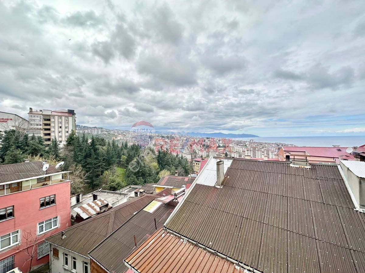 Ortahisar Boztepe Satılık Daire BOZTEPE KEMİK HASTANESİ YANINDA DENİZ MANZARALI SATILIK DAİRE!!!