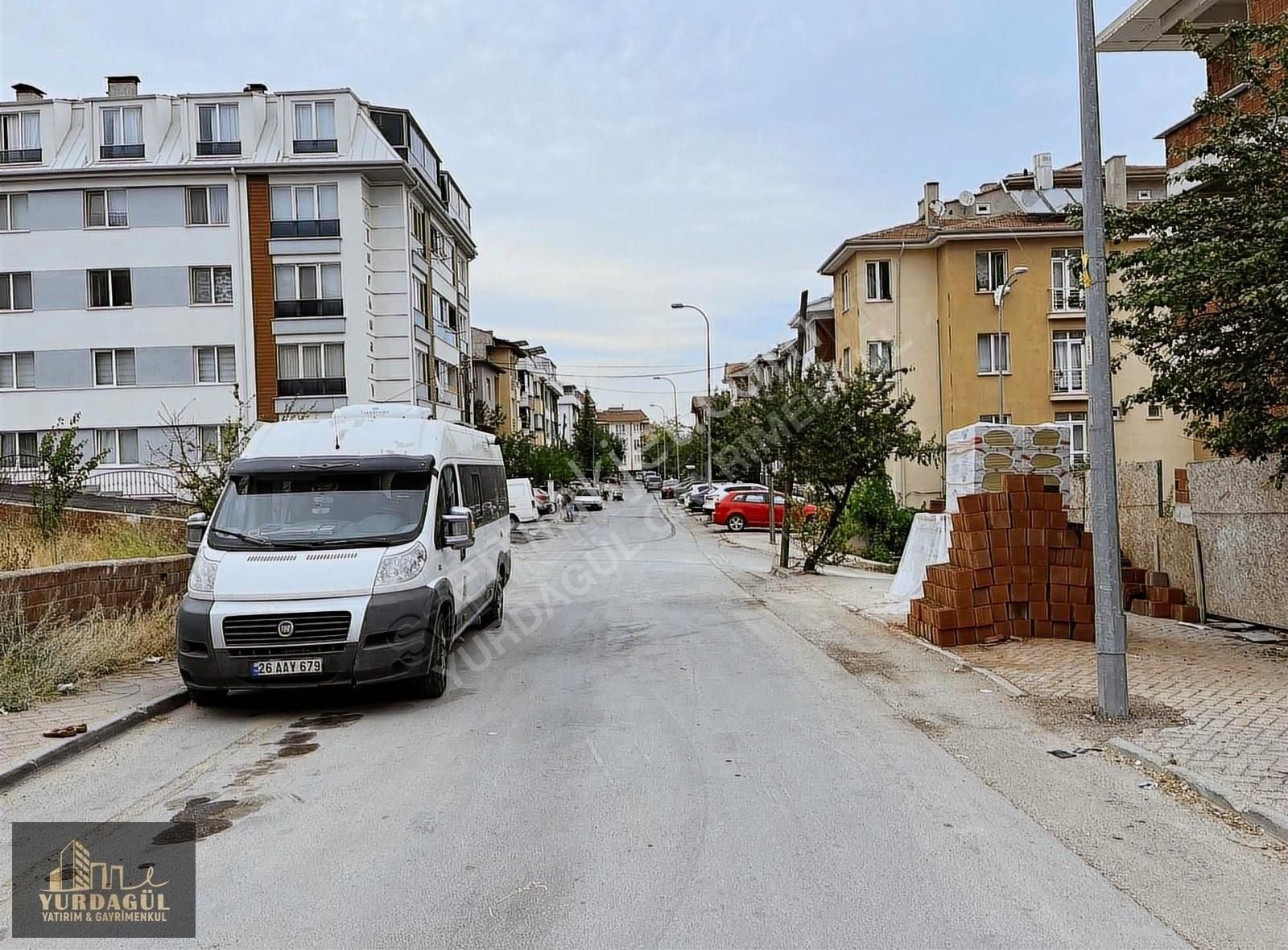 Odunpazarı Büyükdere Kiralık Daire Yurdagül Yatırım'dan Büyükdere Mahallesi'nde Cazip Konumda 1+1