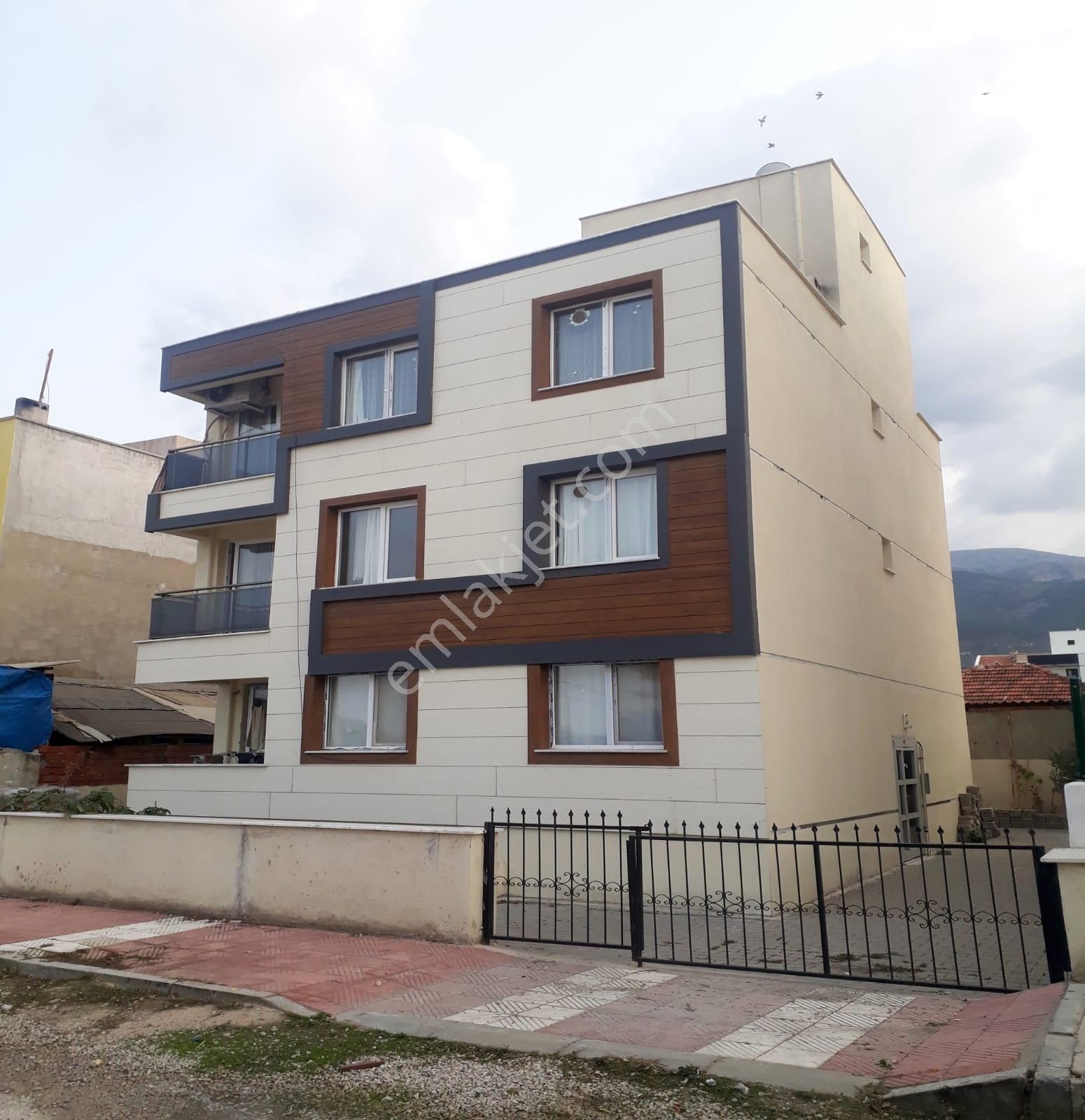 Yunusemre Atatürk Satılık Daire  BU DAİRE KAÇMAZ ACİLL SATILIK ÇOK UYGUN FİYATLI FIRSAT DAİRE