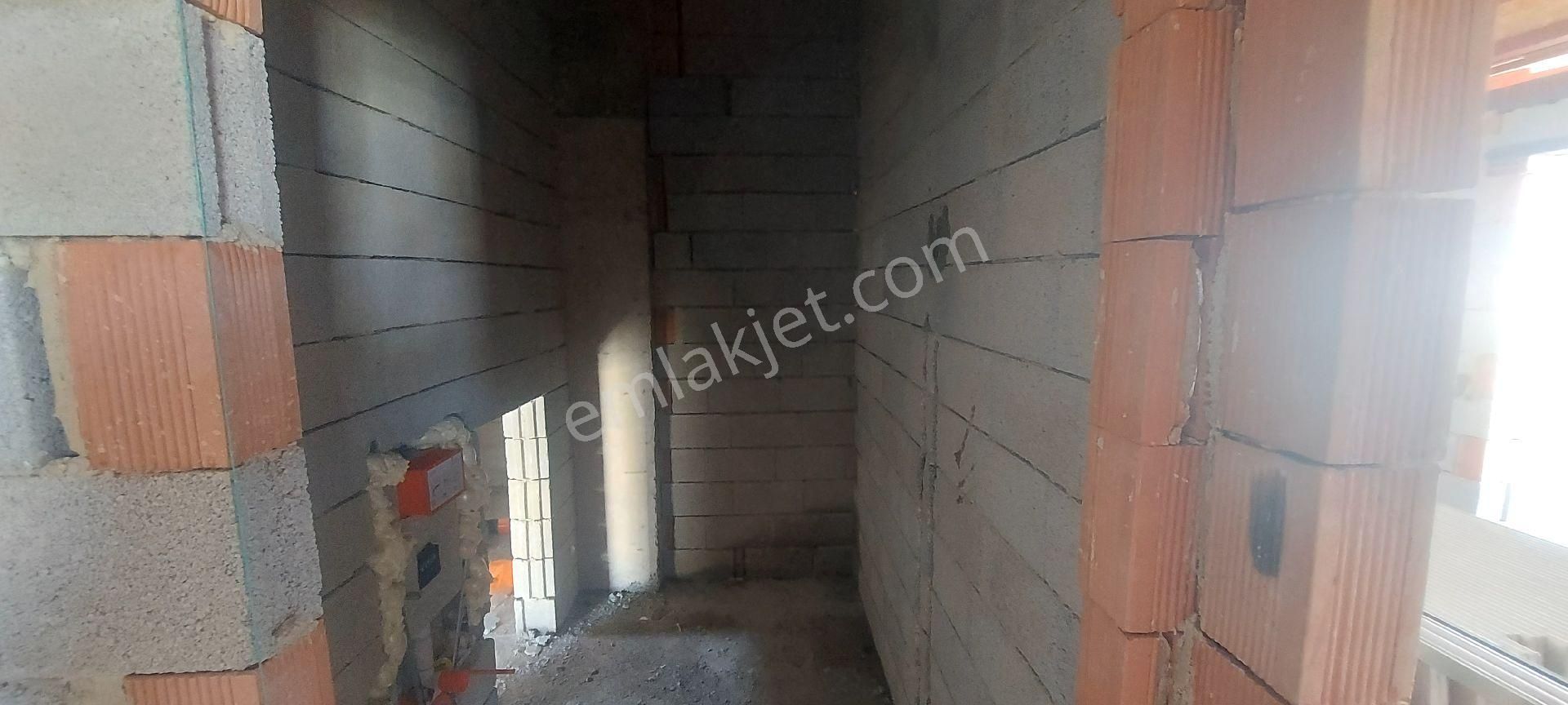 Ilıcada Ana Yola Yakın Satılık Daireler Birinci Sınıf Malzeme Kullanılmıştır. - Görsel 18