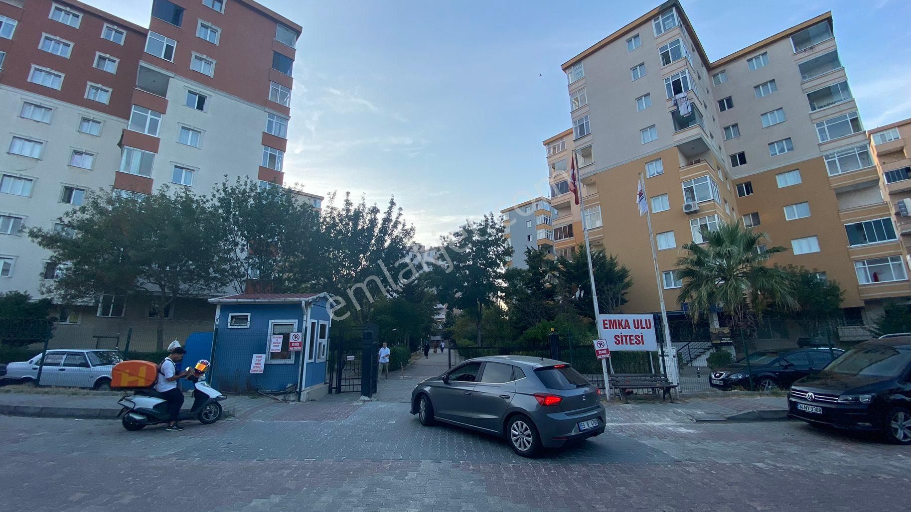 Büyükçekmece Ekinoba Kiralık Daire  EKİNOBA'DA KİRALIK 3+1 DAİRE ÜSTÜNYER EMLAK'TAN