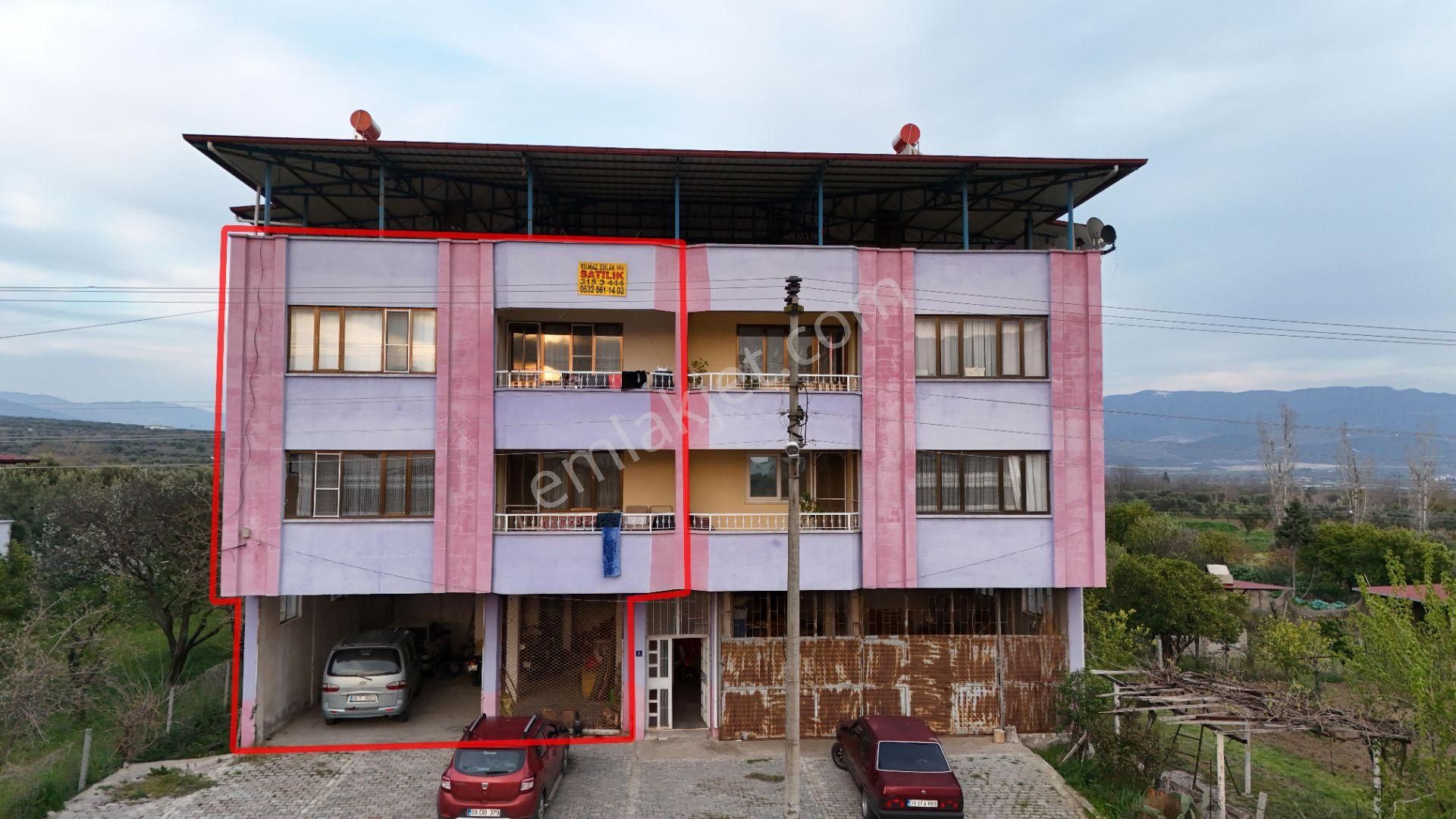 Kuyucak Horsunlu Satılık Daire  KUYUCAK HORSUNLU MAHALLESİNDE SATILIK 2 ADET DAİRE VE 1 ADET DÜKKAN