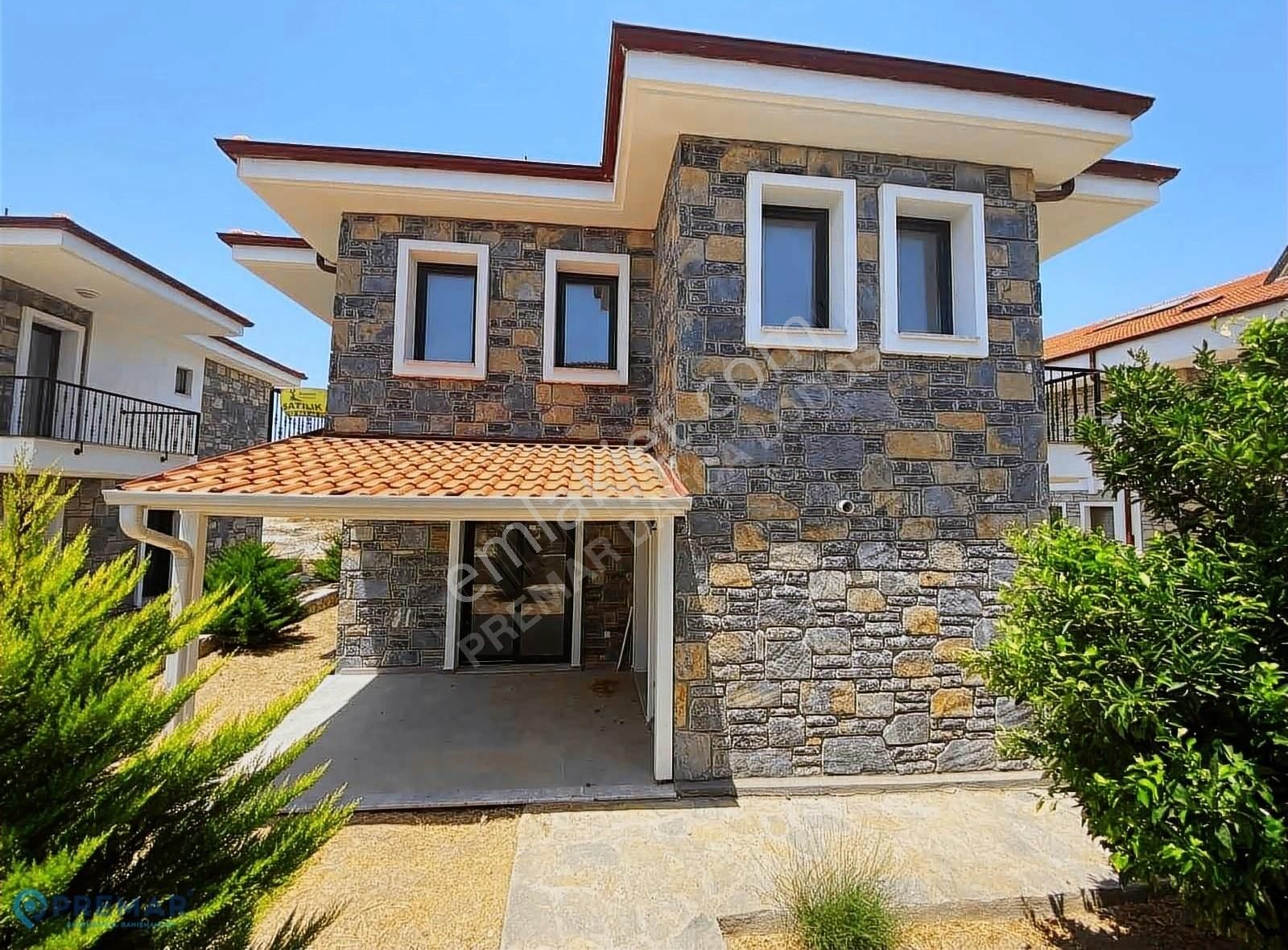 Datça Reşadiye Satılık Villa Premar Datça Reşadiye Mahallesi'nde 3+1 Tam Müstakil Villa