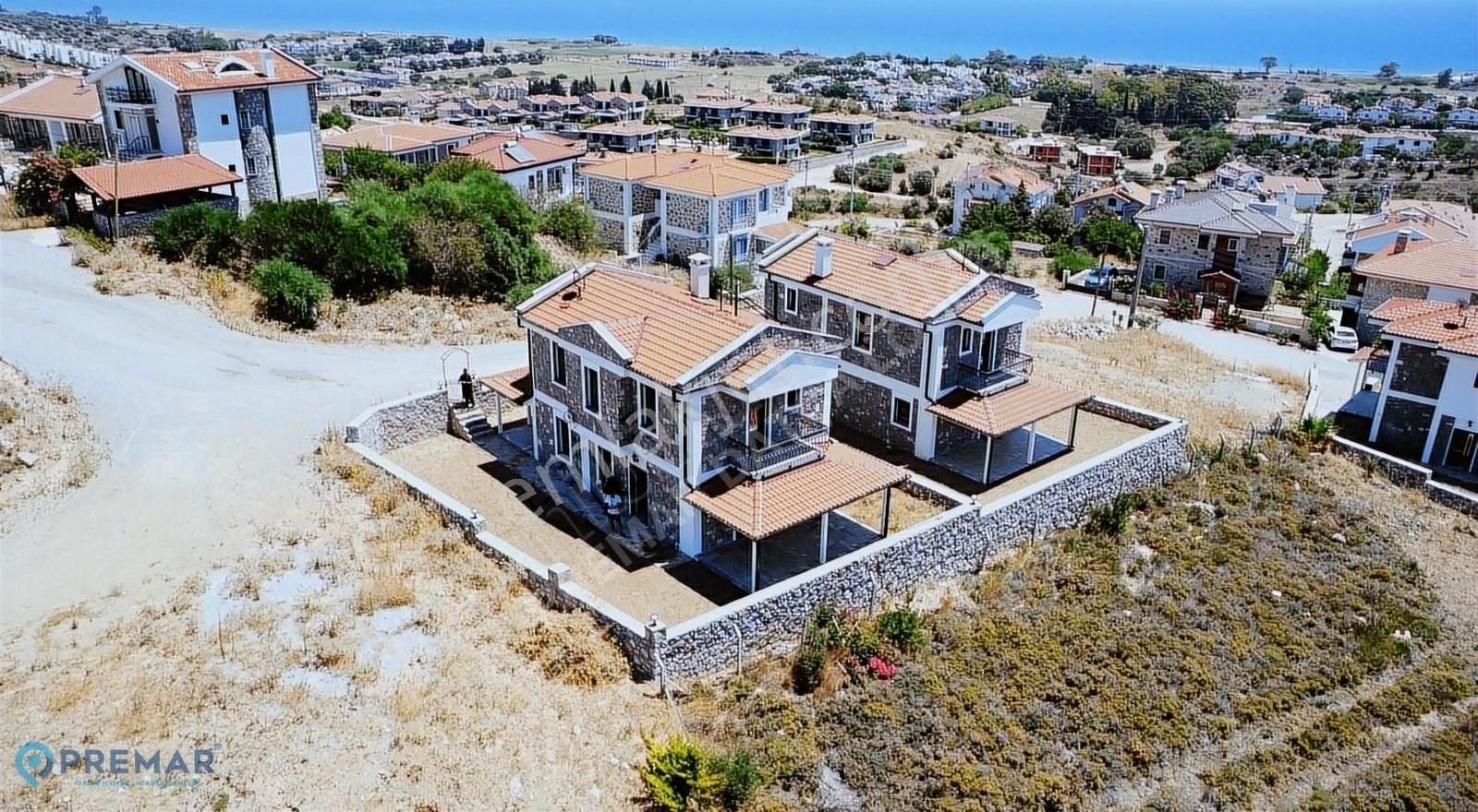 Datça İskele Satılık Villa PREMAR DATÇA BURGAZ'DA DENİZ MANZARALI TAM MÜSTAKİL 3+1 VİLLA