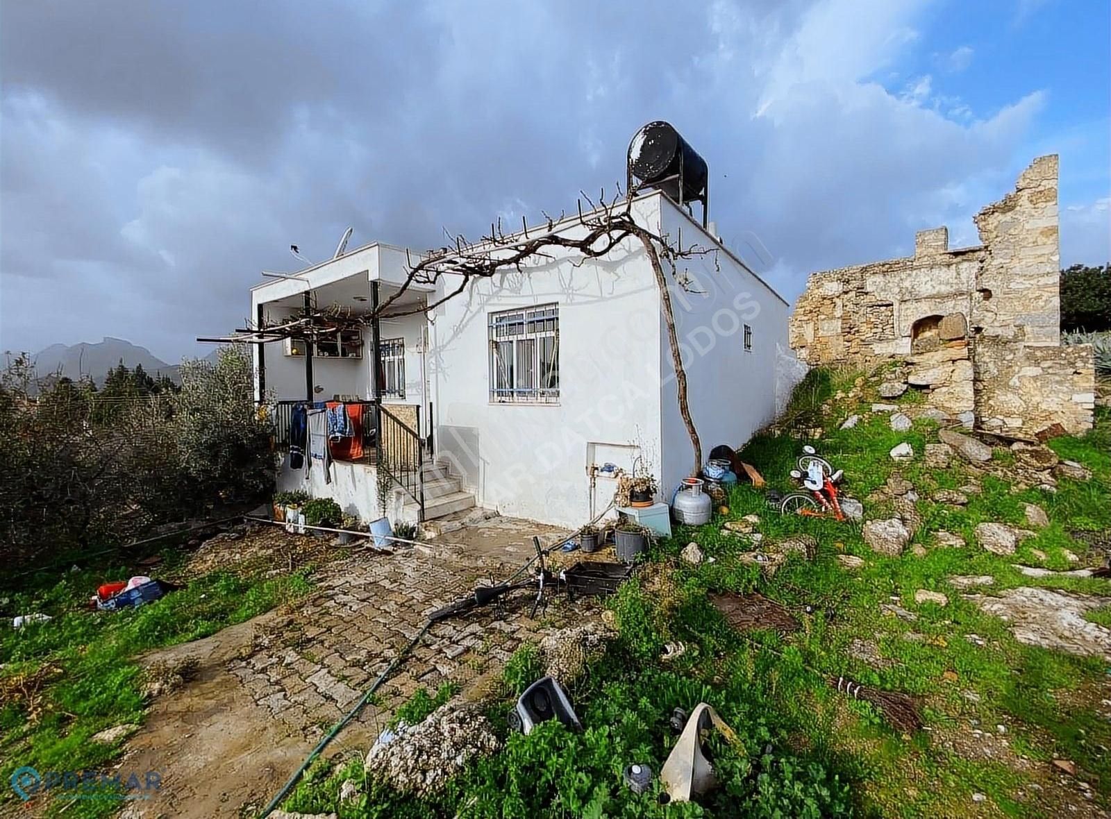 Datça Reşadiye Satılık Müstakil Ev PREMAR DATÇA REŞADİYEDE DENİZ MANZARALI KÖY EVİ