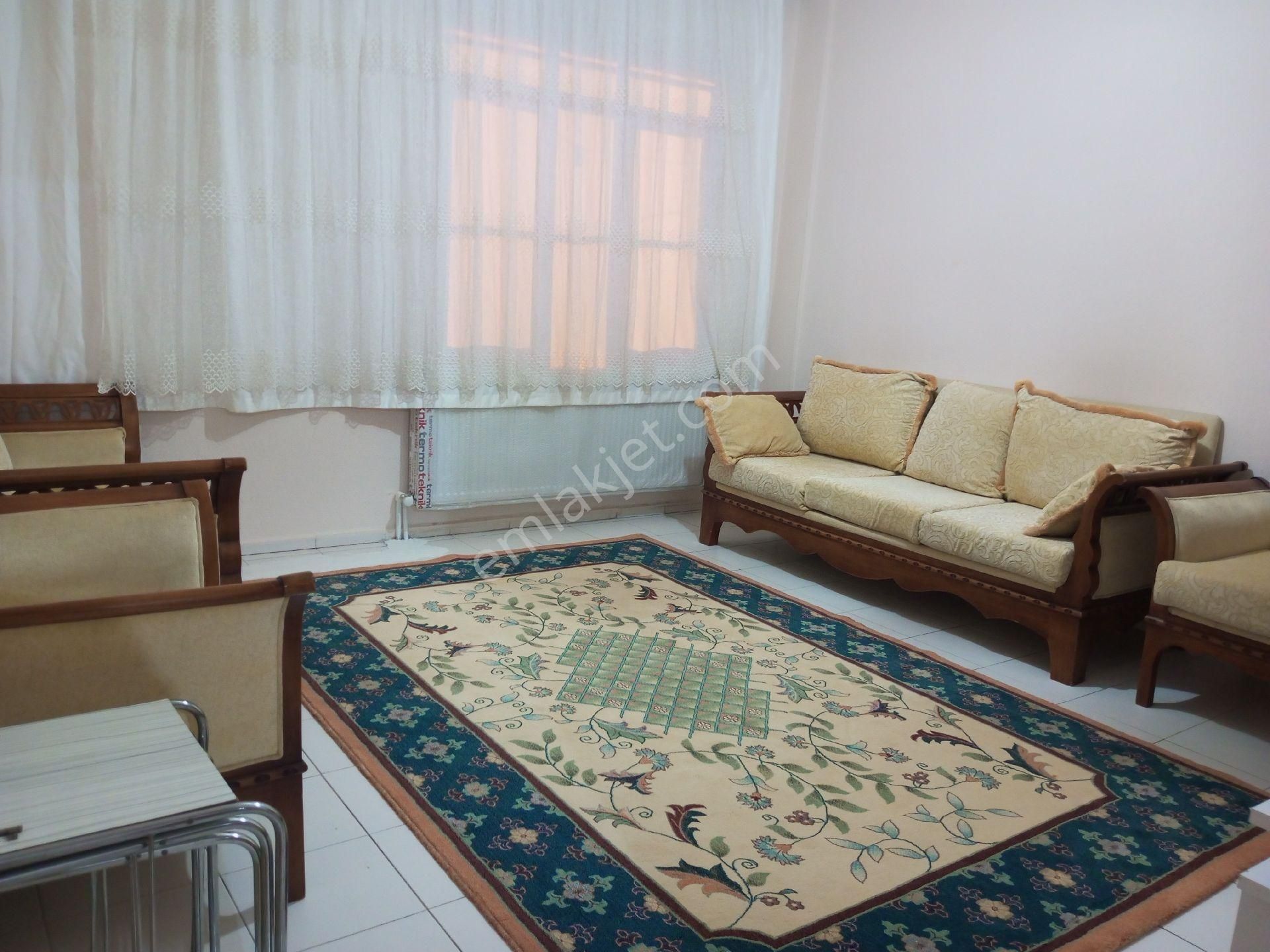 Buca Yaylacık Kiralık Daire D.gazlı Geniş Üniversite Yakonı 4+1öğrenciye Memura Kiralık