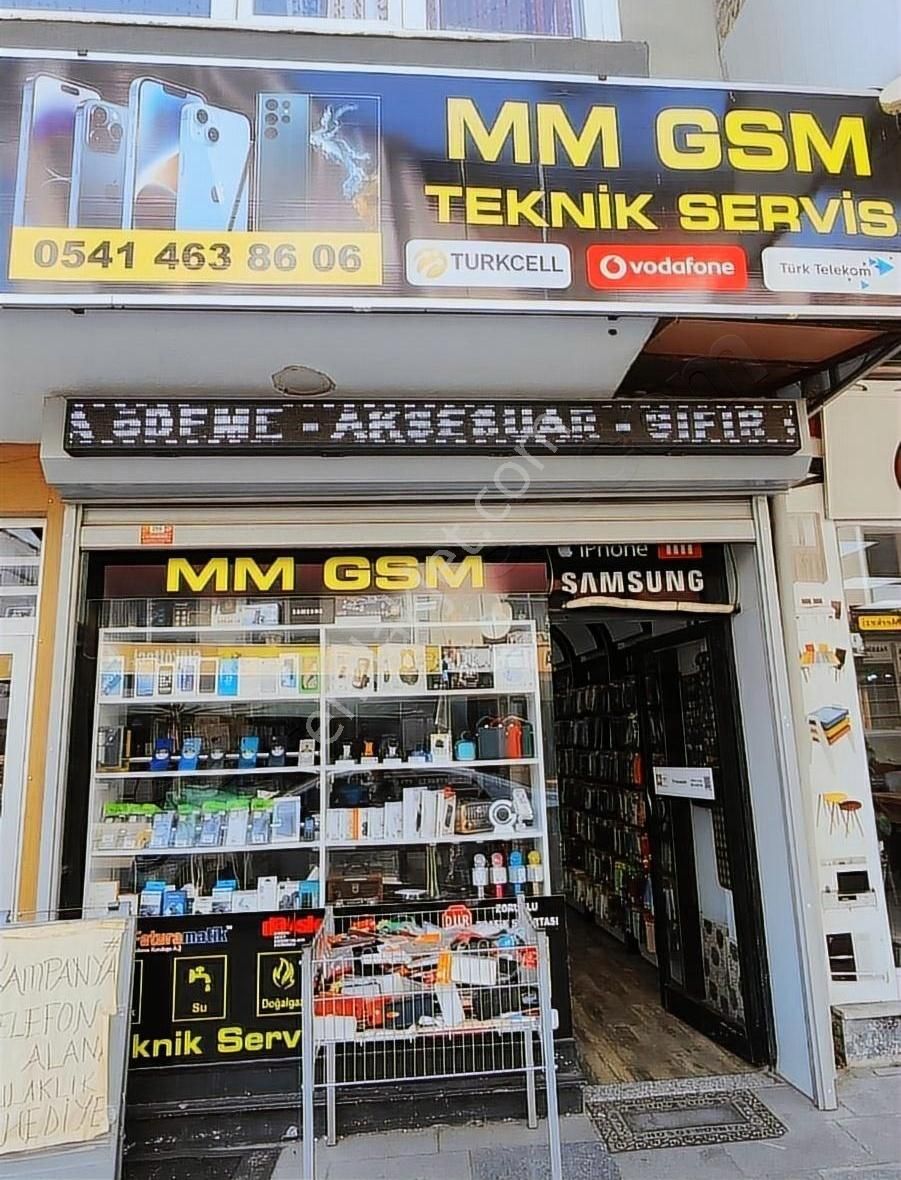 Gölcük Dumlupınar Devren Dükkan & Mağaza 19 Mayıs Caddesi'nde Devren Kiralık Telefon&aksesusar Mağazası