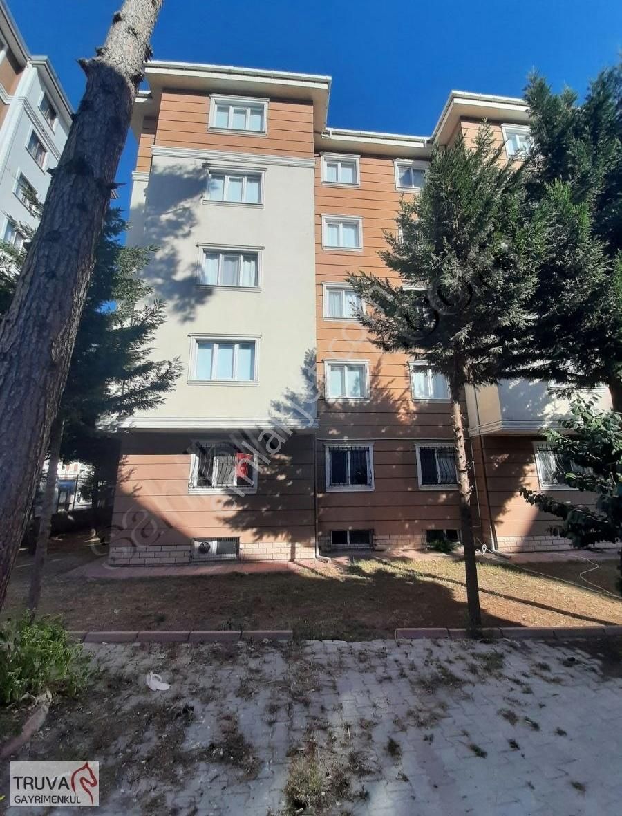 Pendik Kurtköy Kiralık Daire TRUVA GAYRİMENKUL KURTKÖY METRO DURAĞINA YAKIN GENİŞ 2+1 DAİRE