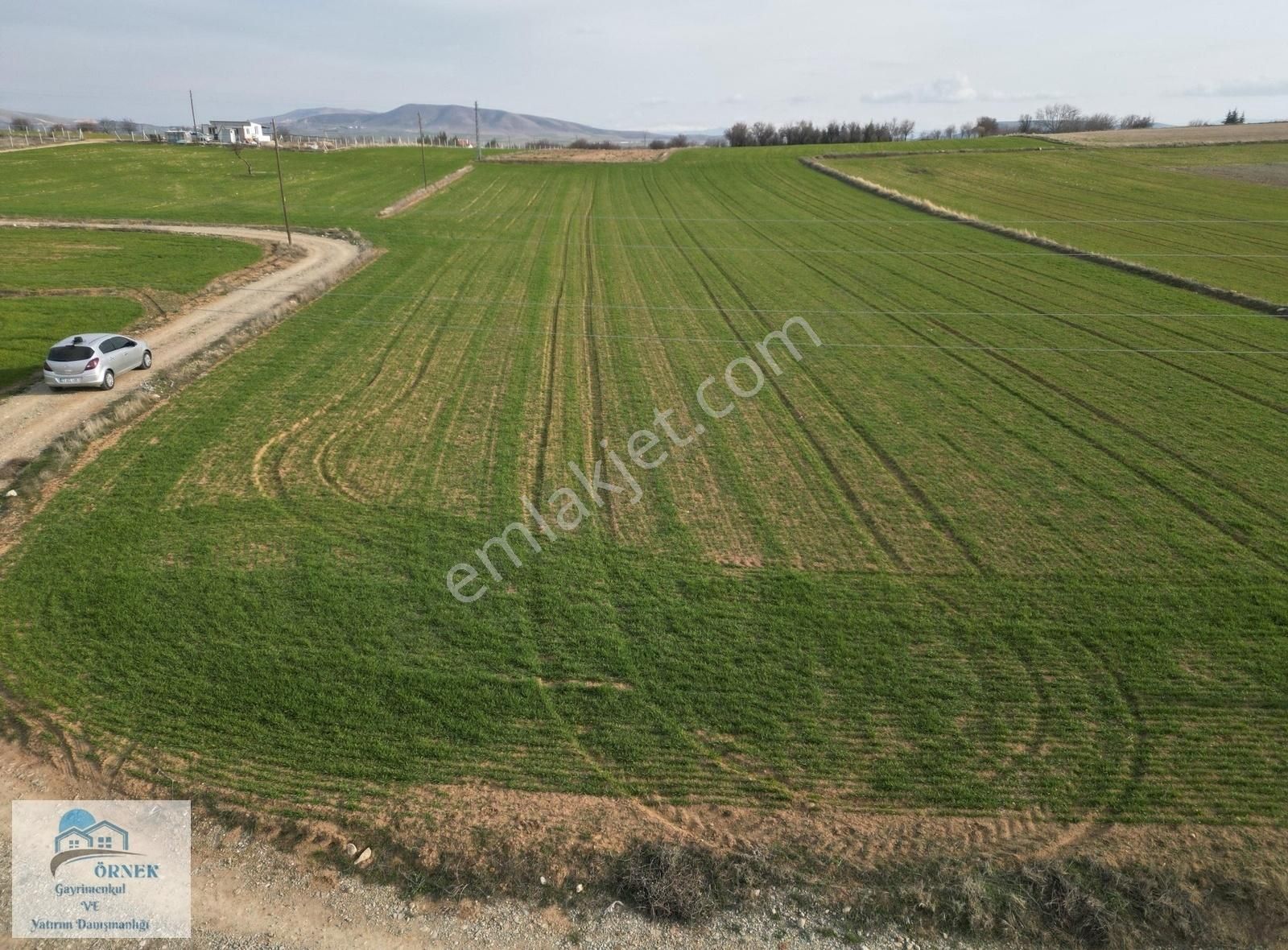 Elazığ Merkez Poyraz Köyü Satılık Tarla KEBAN YOLA YAKIN POYRAZDA SATLIK YOLU OLAN 5668m2 UYGUN TARLA