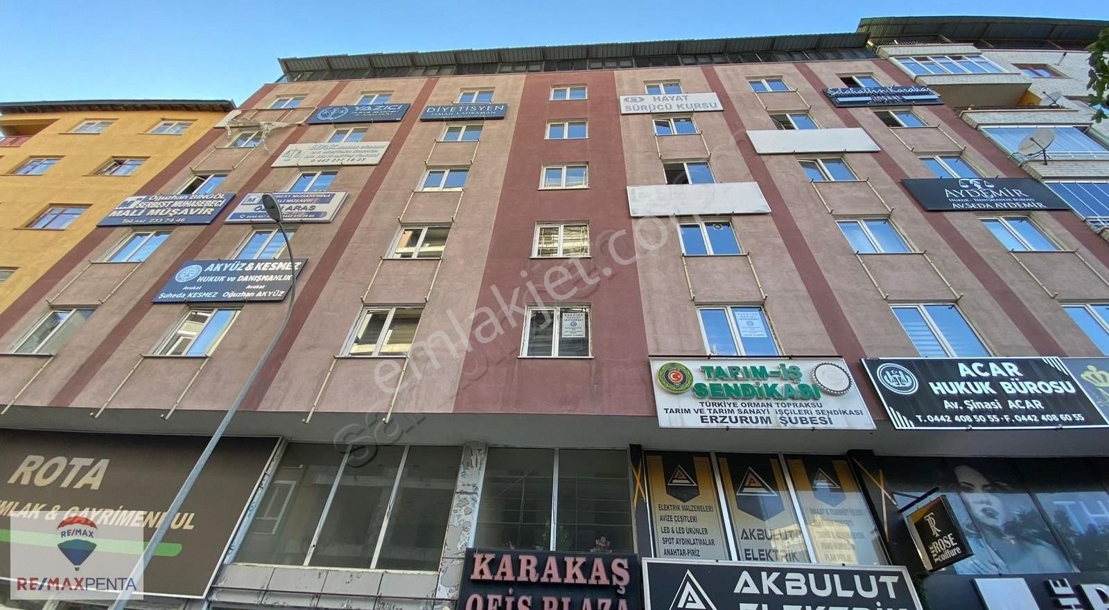 Yakutiye Muratpaşa Satılık Ofis Remax Penta 'dan Saraybosna 'da Satılık İş Yeri