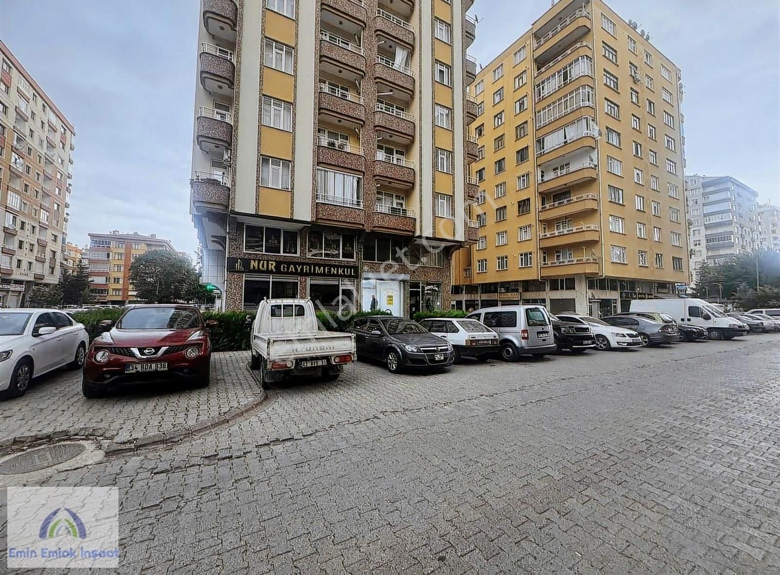 Selçuklu Nişantaş Kiralık Dükkan & Mağaza NİŞANTAŞI KİRALIK BAKIMLI İŞLEK DÜKKAN