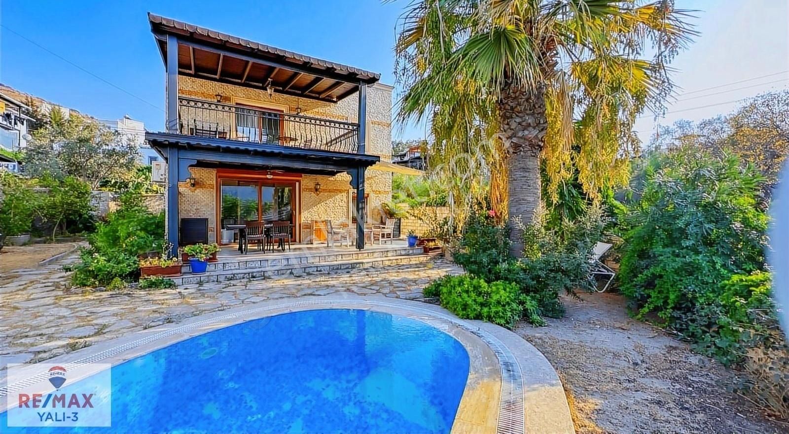 Bodrum Türkbükü Satılık Villa REMAX YALI'DAN TÜRKBÜKÜ'NDE PLAJLARA YAKIN DENİZ MANZARALI VİLLA