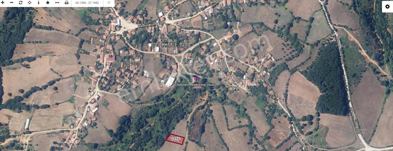 Biga Dikmen Köyü Satılık Konut İmarlı   Çanakkale Biga Dikmen Köyü Satılık Arsa , 1,124 M2 Yolu Var Evlerin Yakını