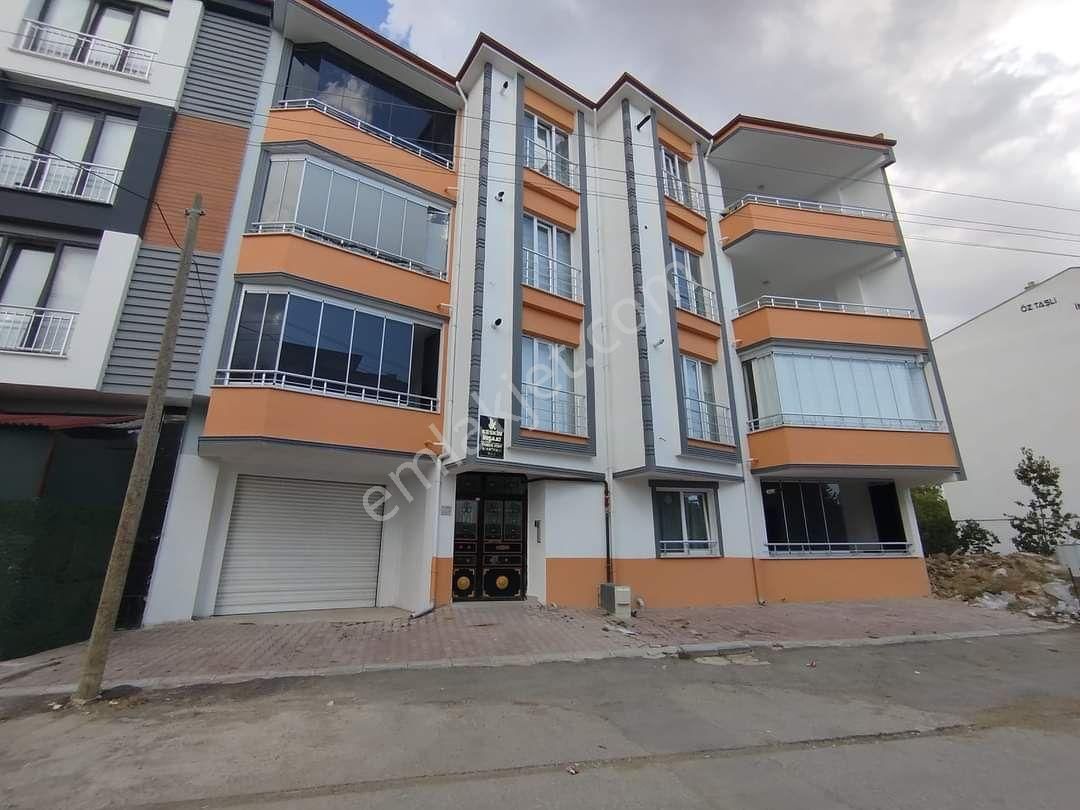 Suluova Yeni Satılık Daire SULUOVA YENİMAHALLE DE SATILIK 2+0 ULTRA GENİŞ SIFIR DAİRE