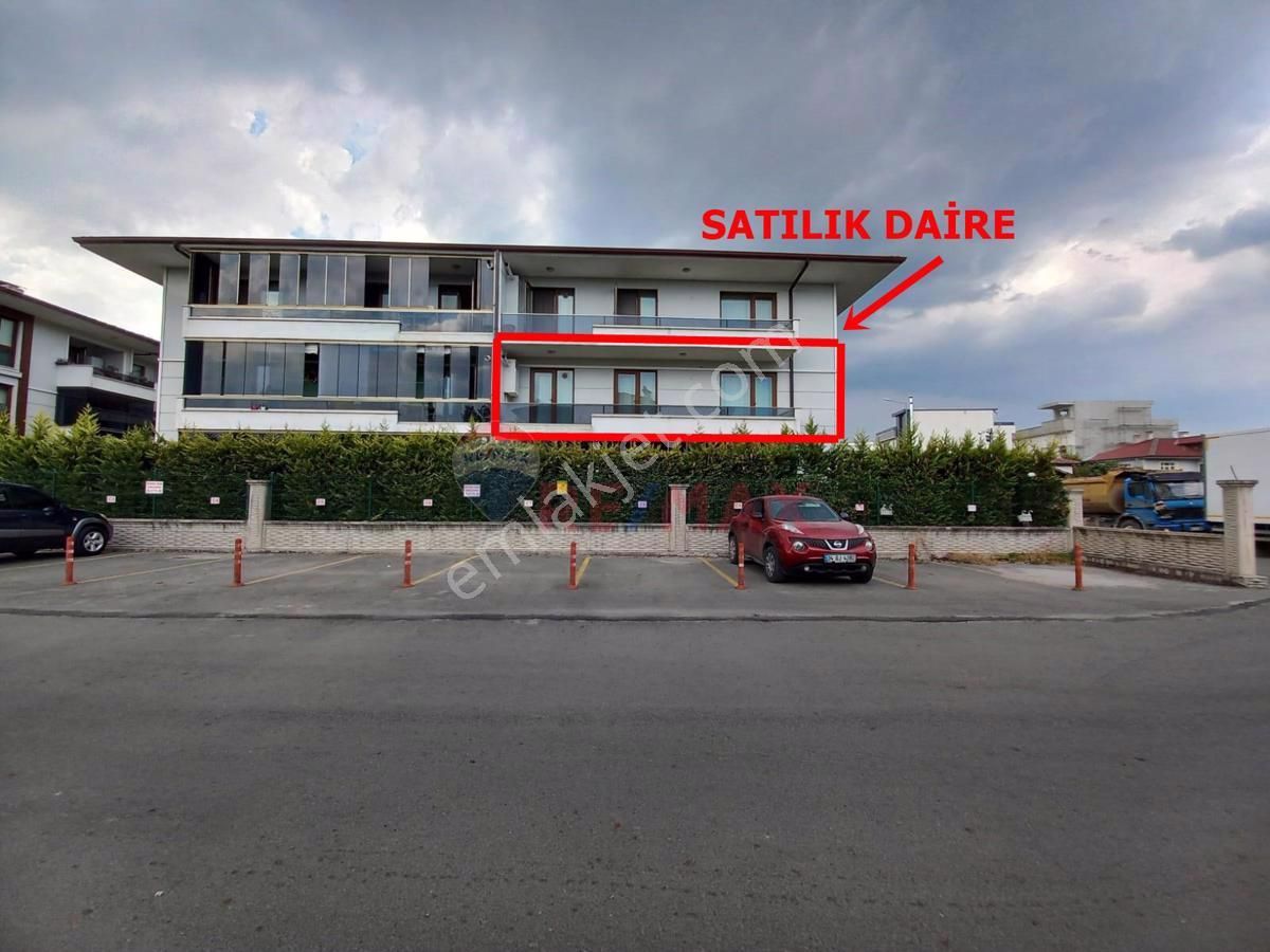 Serdivan Yazlık Satılık Daire Remax Mavi-Yazlık Vatan Mh BotanikPark Evleri Geniş Ara Kat+Köşe