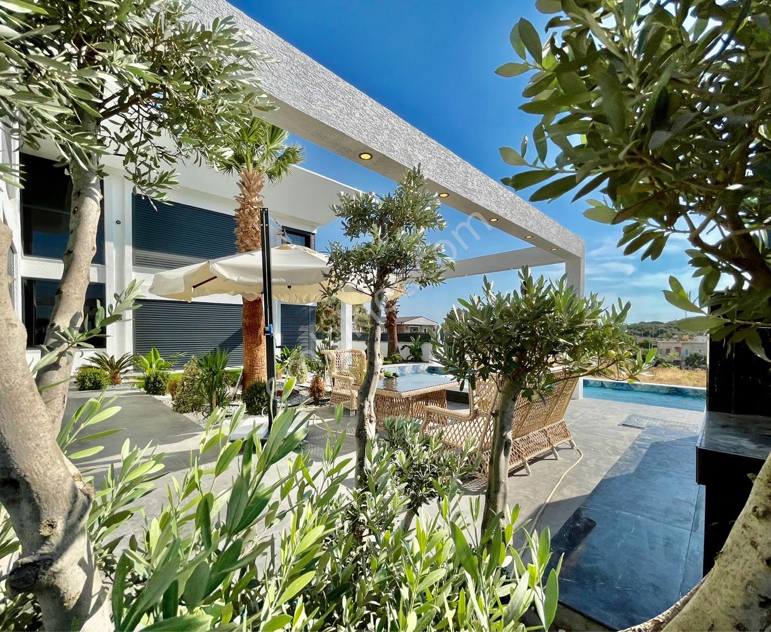 Didim Hisar Satılık Villa Didim'de Ultra Modern, Özel Havuzlu, Deniz Manzaralı Villa!