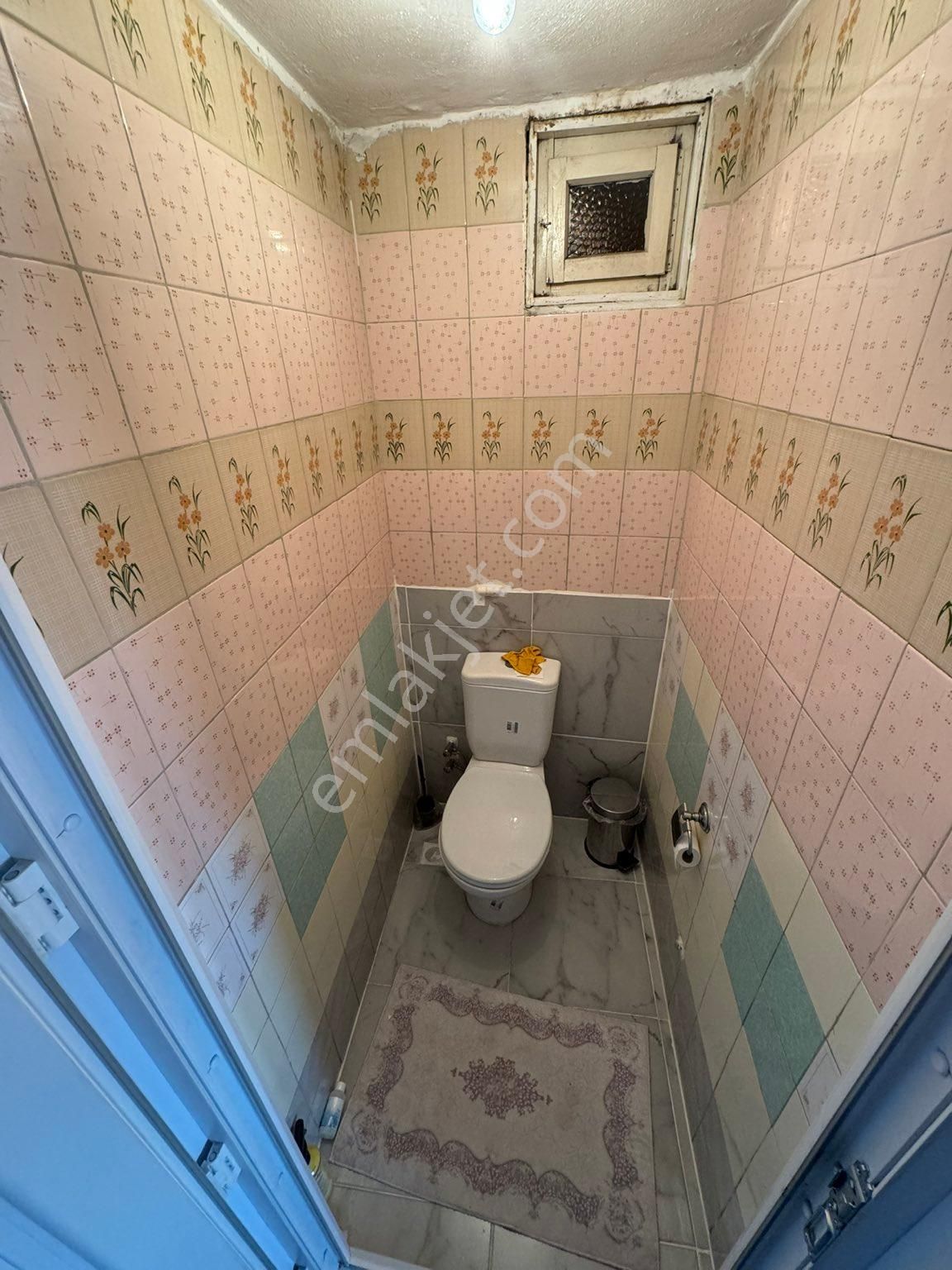 Sirinevler Meydan Da Satılık Çatı Kat 2+1 Eski Daire - Görsel 24