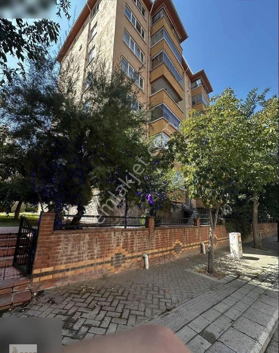 Odunpazarı Büyükdere Satılık Daire BÜYÜKDERE MH ALİ ÇETİNKAYA CADDESİNDE SATILIK 3+1 DAİRE