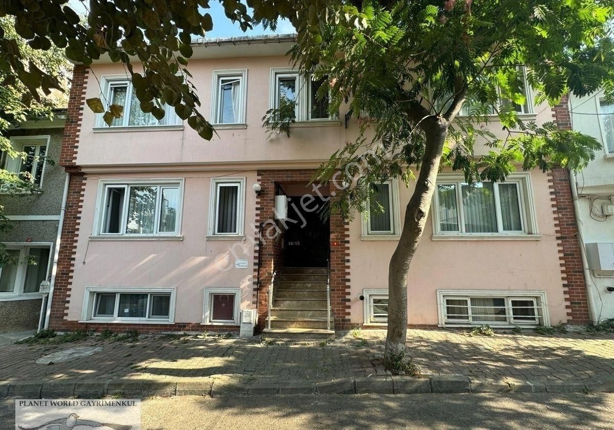 Adalar Maden Satılık Daire Planet'ten 2009 Yapımı Merkezde 3+1 Dubleks Daire