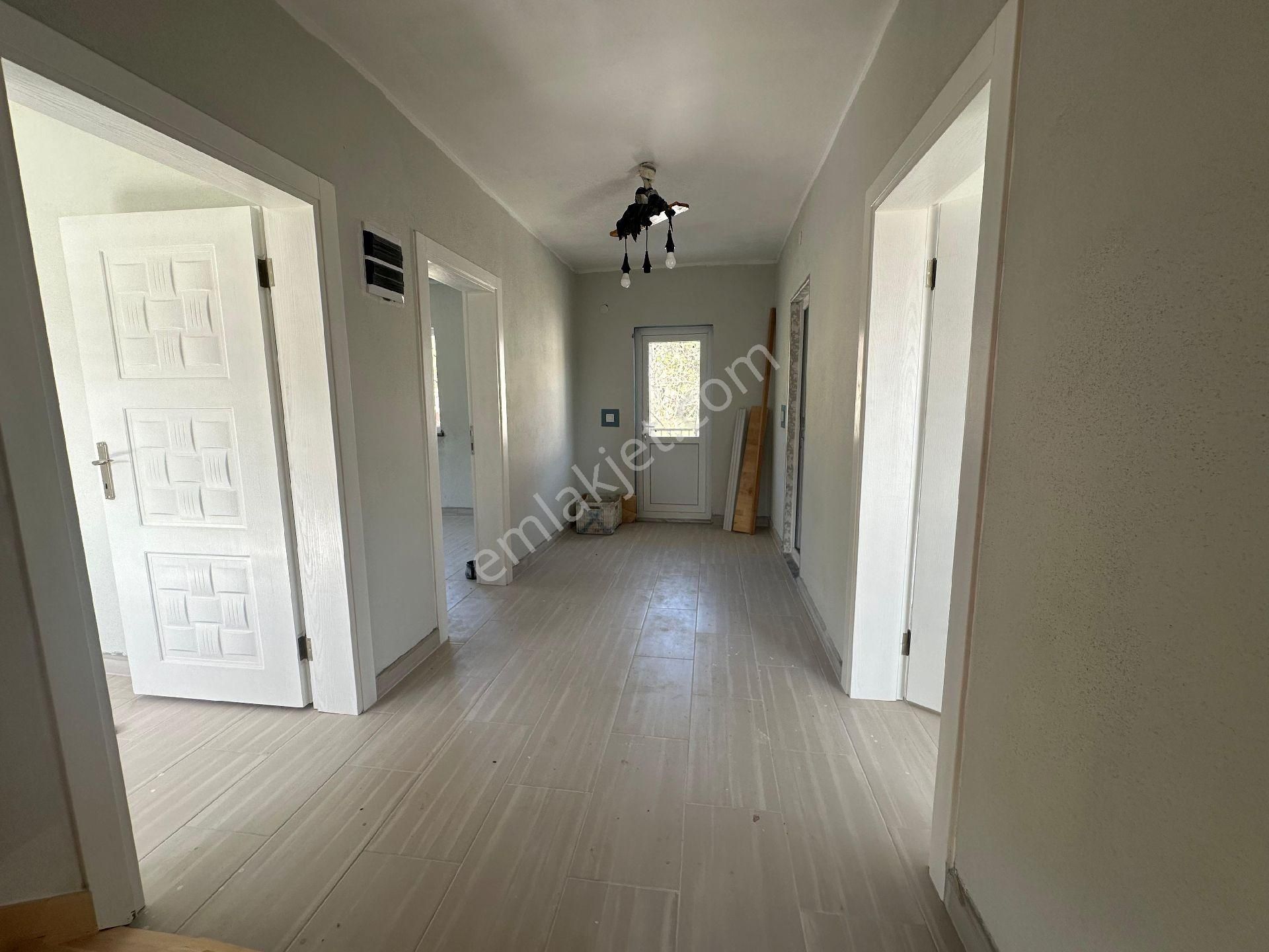 390 M2 Arsa Üzeri 4+1 Duplex Ev - Görsel 24