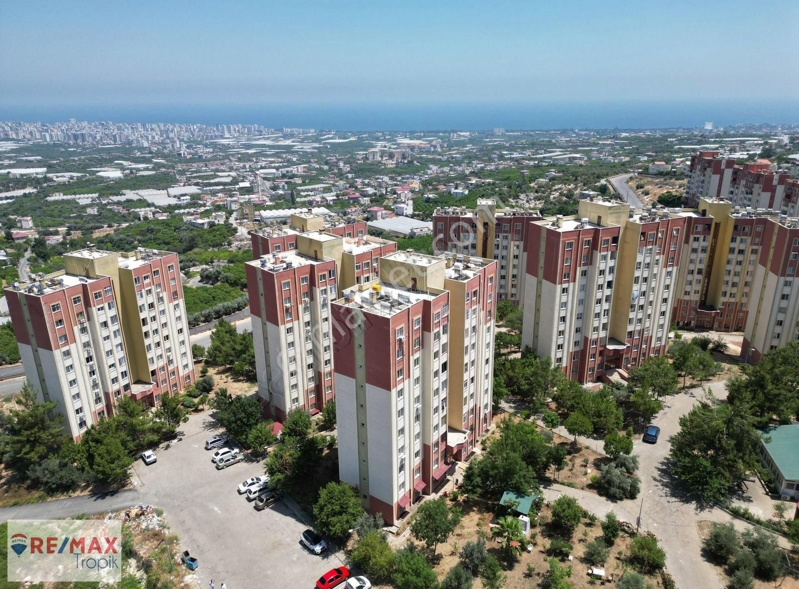 Erdemli Koyuncu Satılık Daire REMAX TROPİK'TEN TOKİ'DE DAĞ/DENİZ MANZARALI SATILIK 3+1 DAİRE