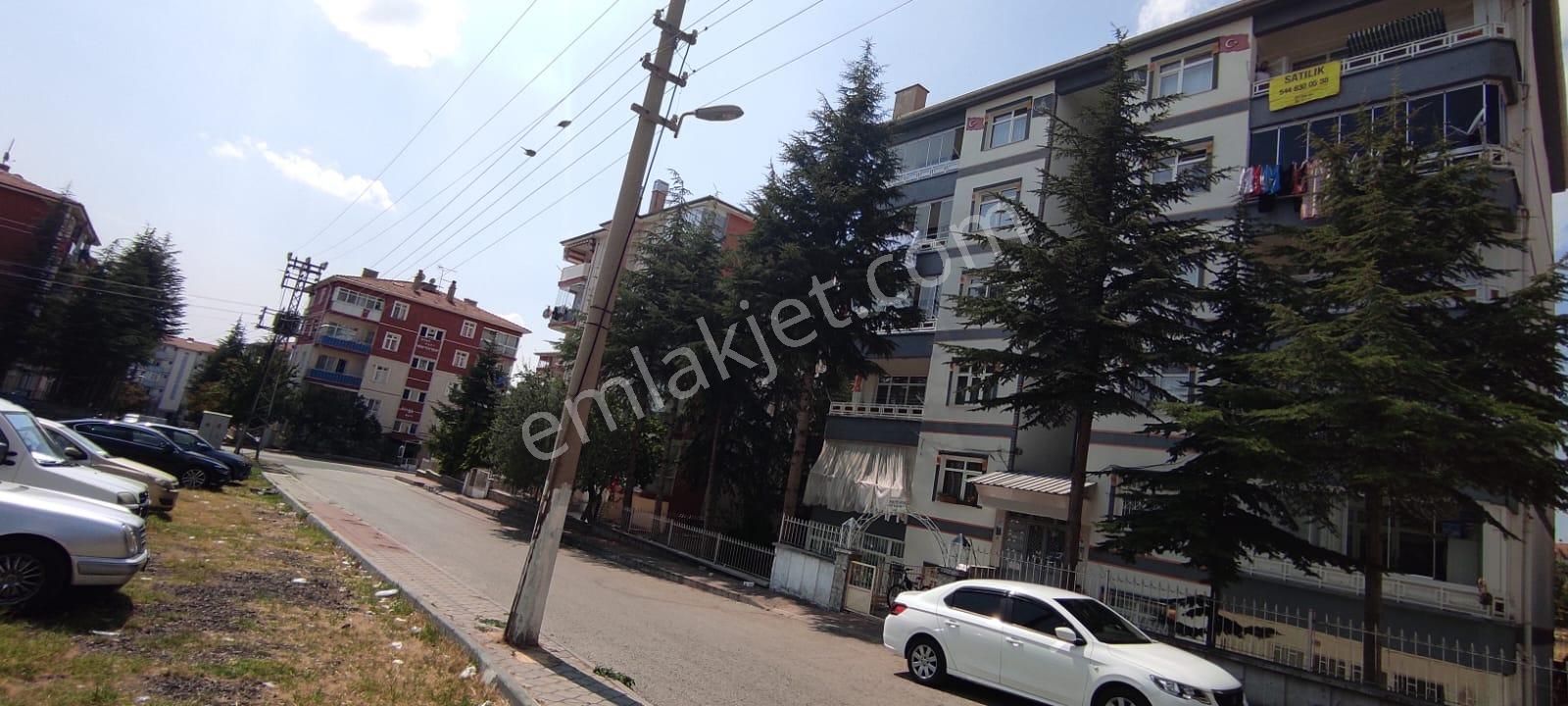 Sincan Gazi Osmanpaşa Satılık Daire  3+1 BAGIMSIZ SALON 120M2 GENİŞ DAİRE