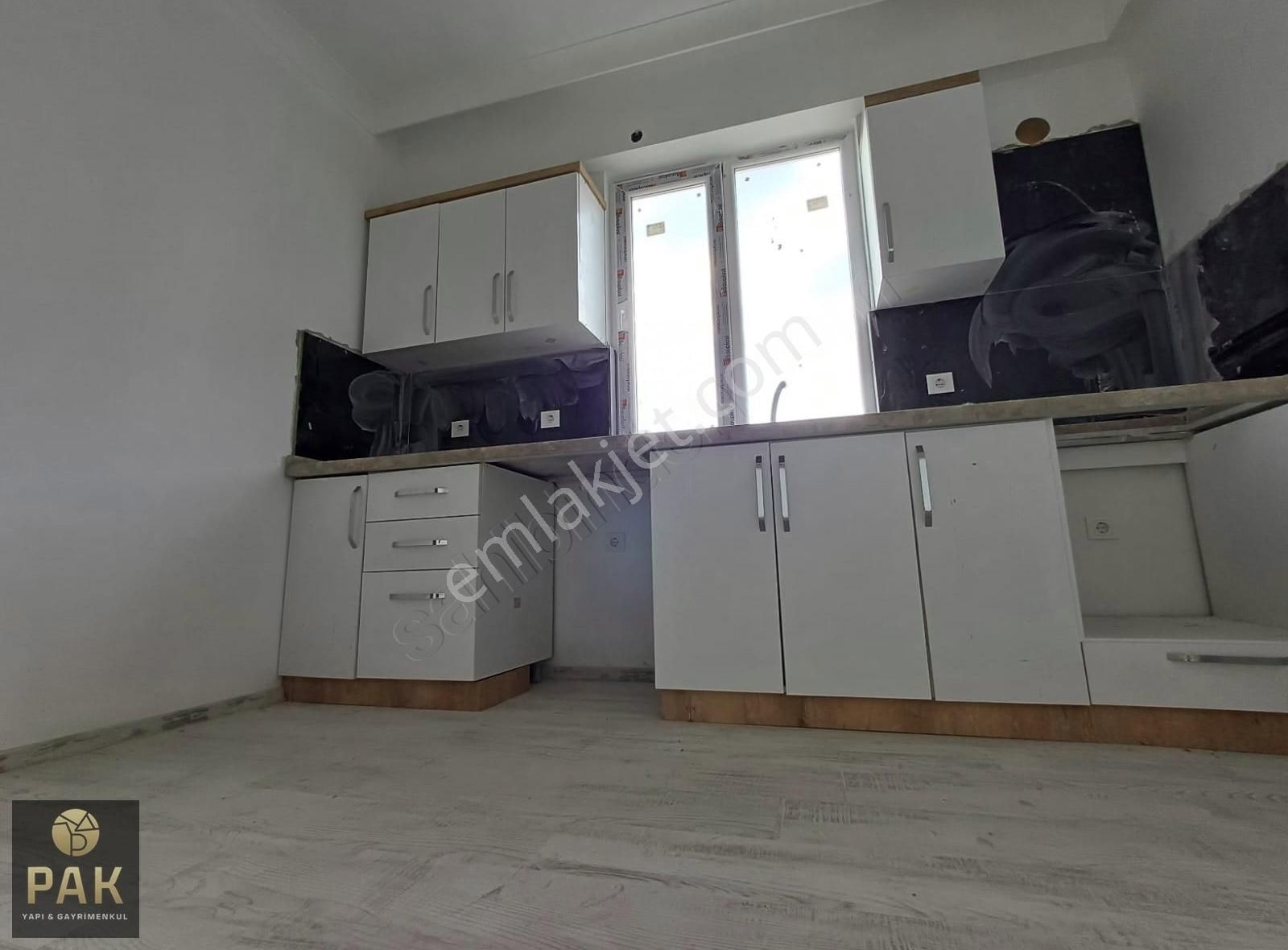 Havran Ebubekir Satılık Daire PAK YAPI'DAN FIRSAT HAVRAN MERKEZDE SATILIK 2+1 DAİRE