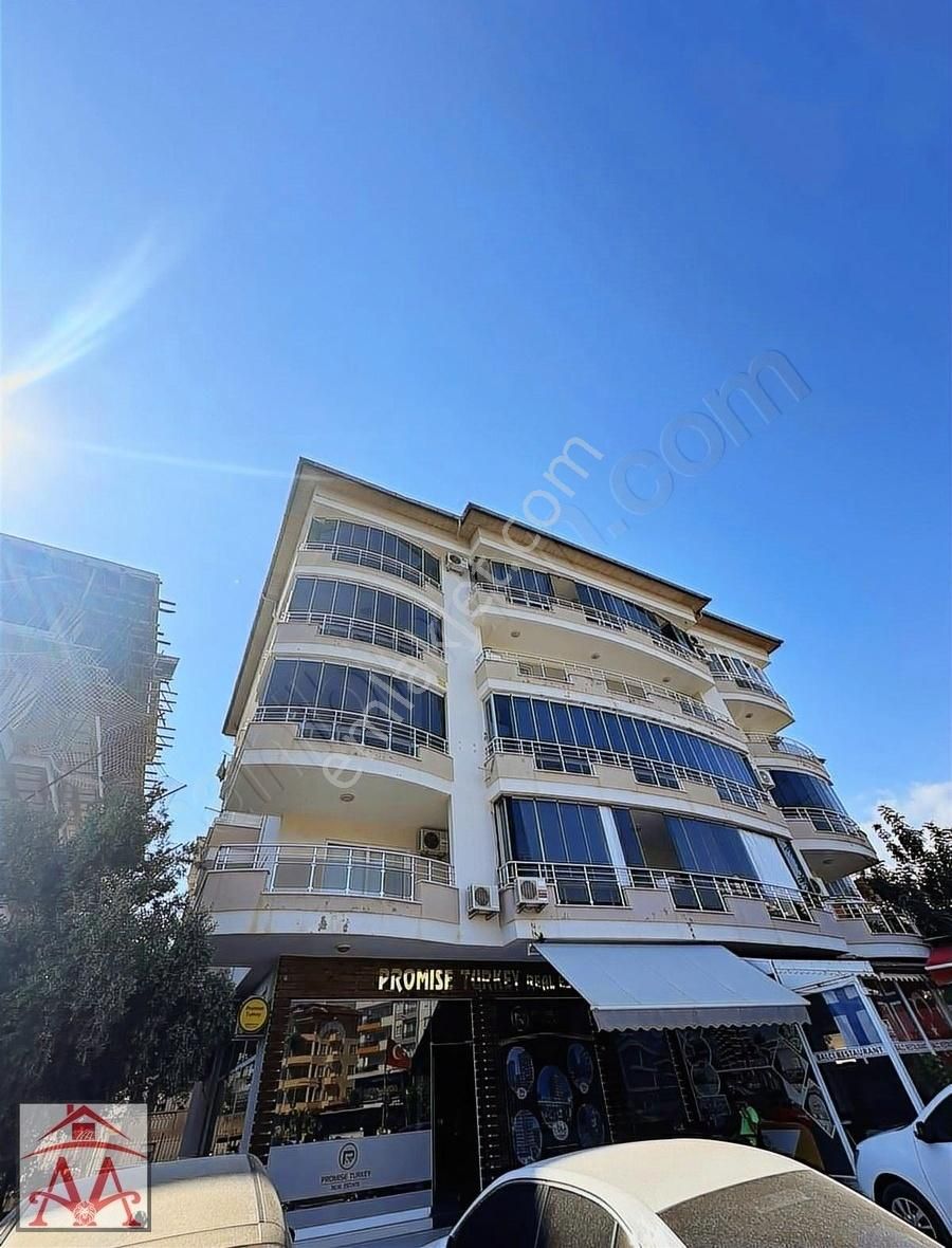 Alanya Oba Satılık Daire OBA GÖL'DE 2+1 BAKIMLI DENİZE 200 METRE GENİŞ FIRSAT DAİRE