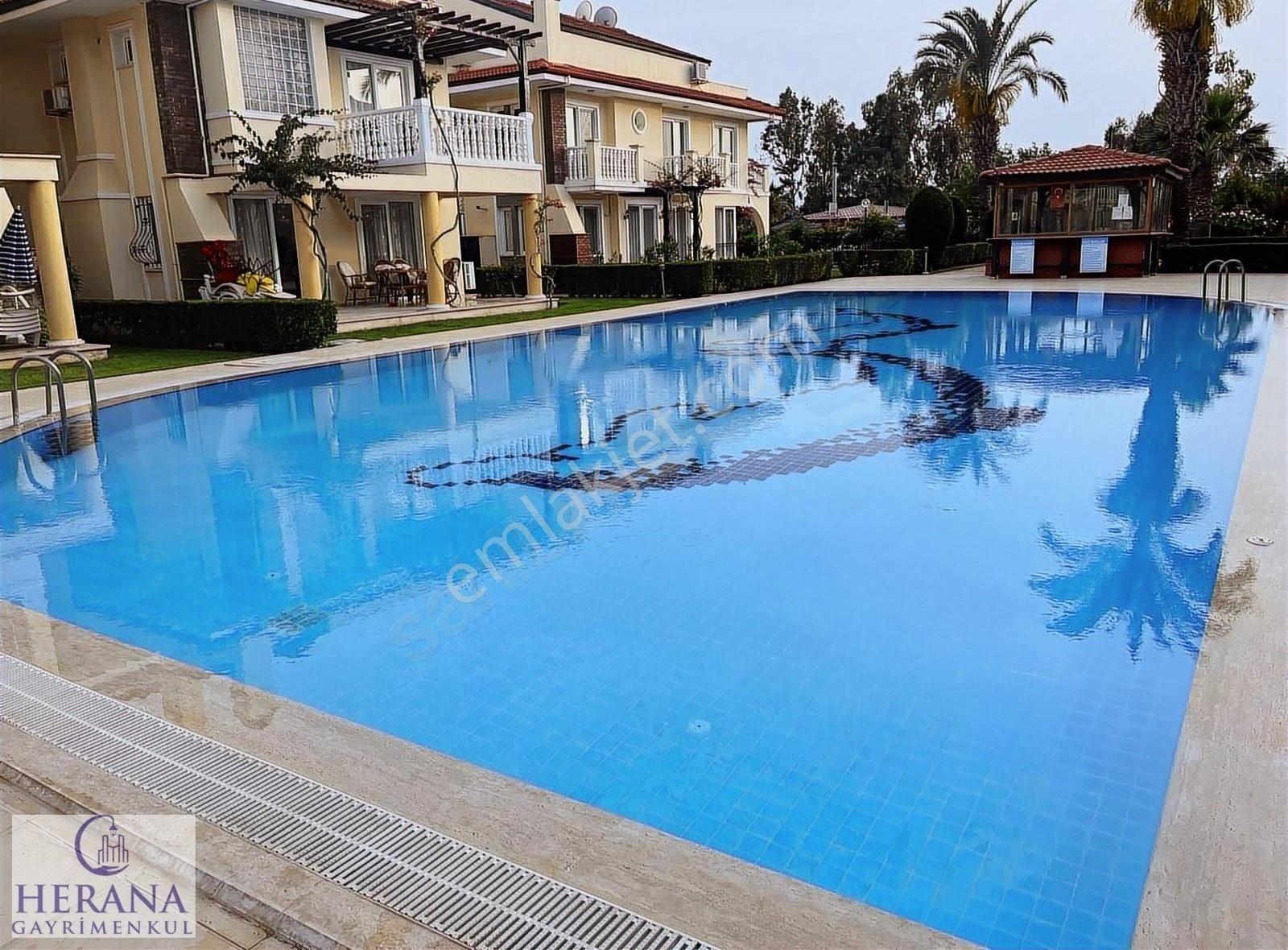 Fethiye Foça Satılık Villa Çalış Plajına Sıfır Site İçinde Satılık Villa