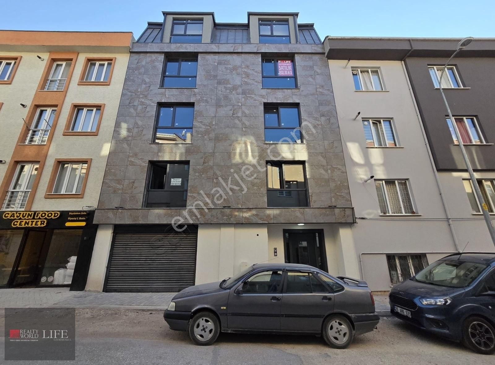 Odunpazarı Büyükdere Satılık Daire RW LIFE// BÜYÜKDERE MAH. SARIKONAK SK.ARAKATTA SATILIK 1+1 DAİRE