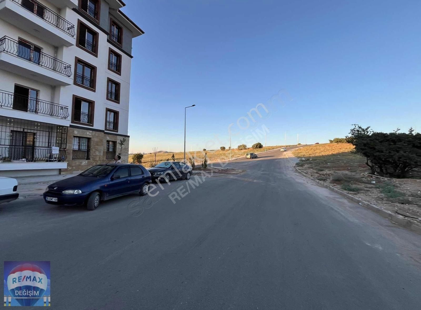 Elazığ Merkez Aşağıdemirtaş Köyü (Ömerağa) Kiralık Daire REMAX DEĞİŞİMDEN A.DEMİRTAŞ TOKİ 1.ETAPTA KİRALIK 3+1 DAİRE