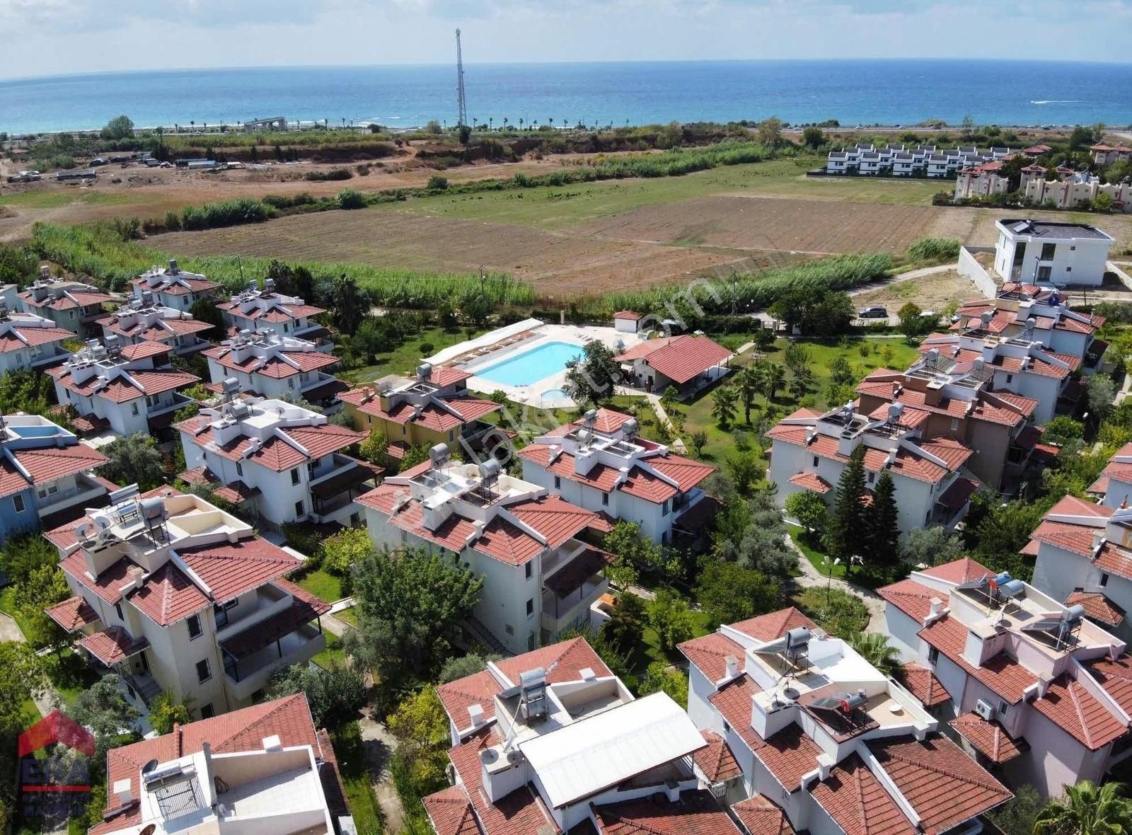 Manavgat Çavuşköy Satılık Villa MANAVGAT ÇAVUŞKÖY'DE HAVUZLU SİTE İÇİNDE VİLLA