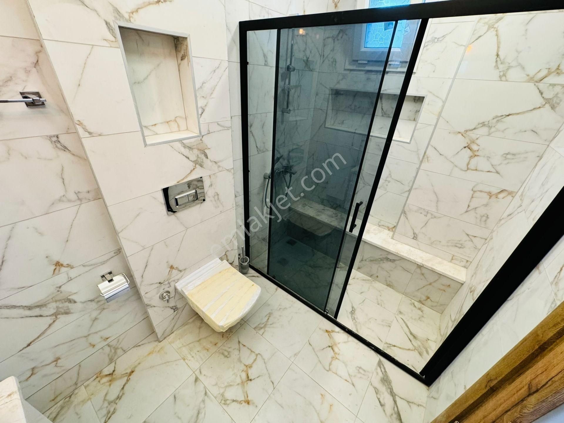 Kuşadasında Satılık 2+1 Bahçe Katı Sıfır Lüx Daire - Görsel 14