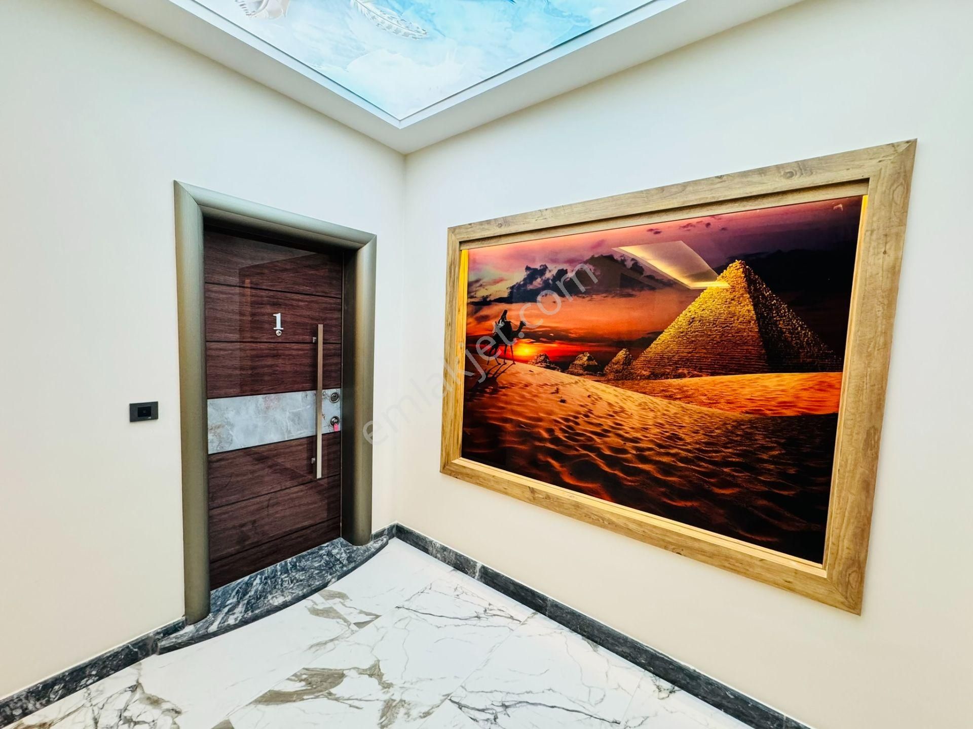 Kuşadasında Satılık 2+1 Bahçe Katı Sıfır Lüx Daire - Görsel 2