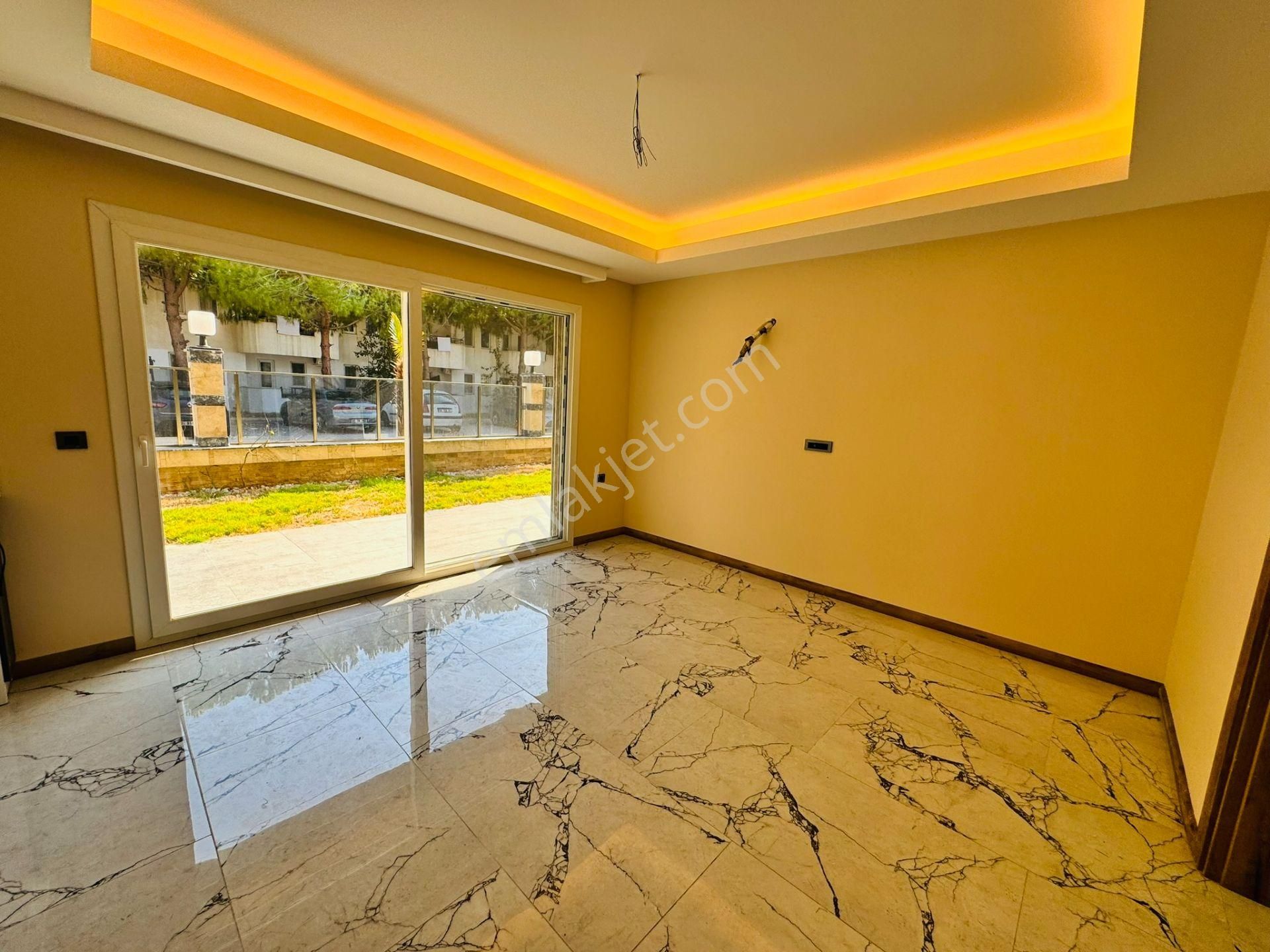 Kuşadasında Satılık 2+1 Bahçe Katı Sıfır Lüx Daire - Görsel 17