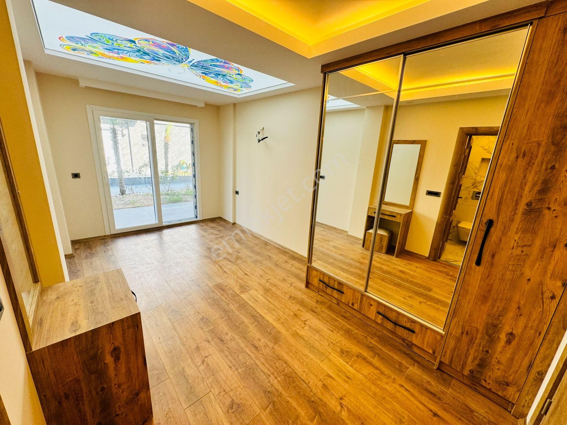 Kuşadasında Satılık 2+1 Bahçe Katı Sıfır Lüx Daire - Görsel 12