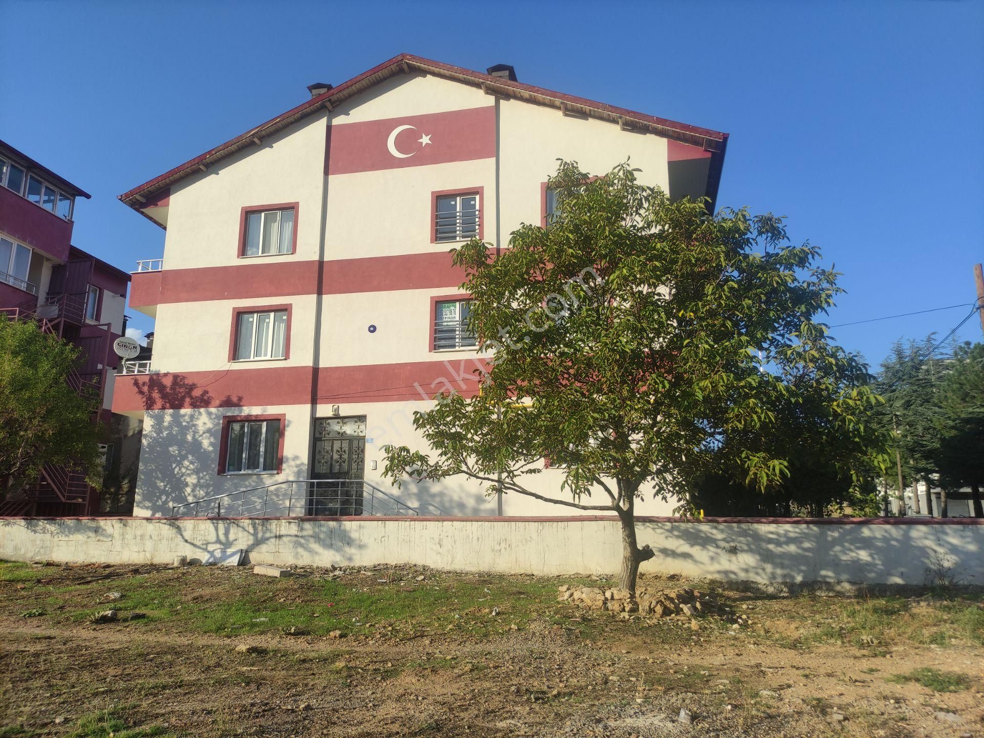 Seydişehir Alaylar Bir Satılık Daire Konya Seydişehir Alaylar 1.mah. Satılık Üç Tane 1+1 Full Eşyalı Okullar Bölges