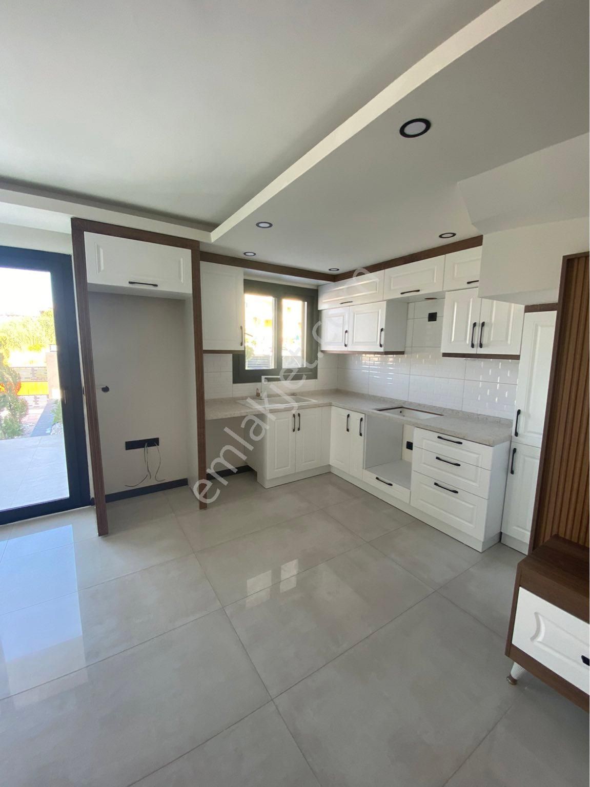 Didim Hisar Mahallesi’nde Açık Mutfak Havuzlu Bahçe Kullanım Alanı Olan 3 + 1 Villa - Görsel 7