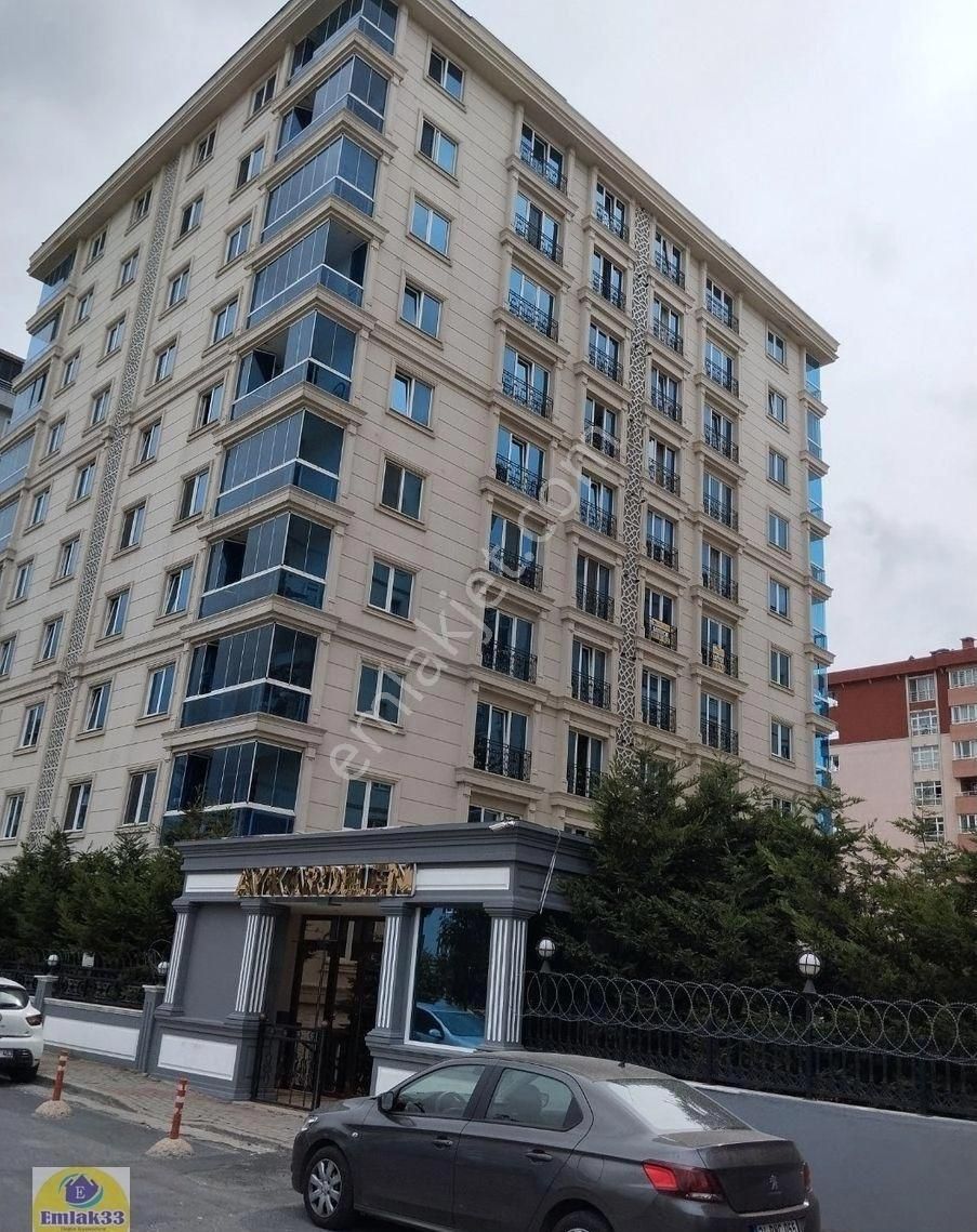 Beylikdüzü Marmara Satılık Daire Beylikdüzü Marmara Mah. Marmara Palas Sitesi180m2 Ebeveyn Banyolu 3+1