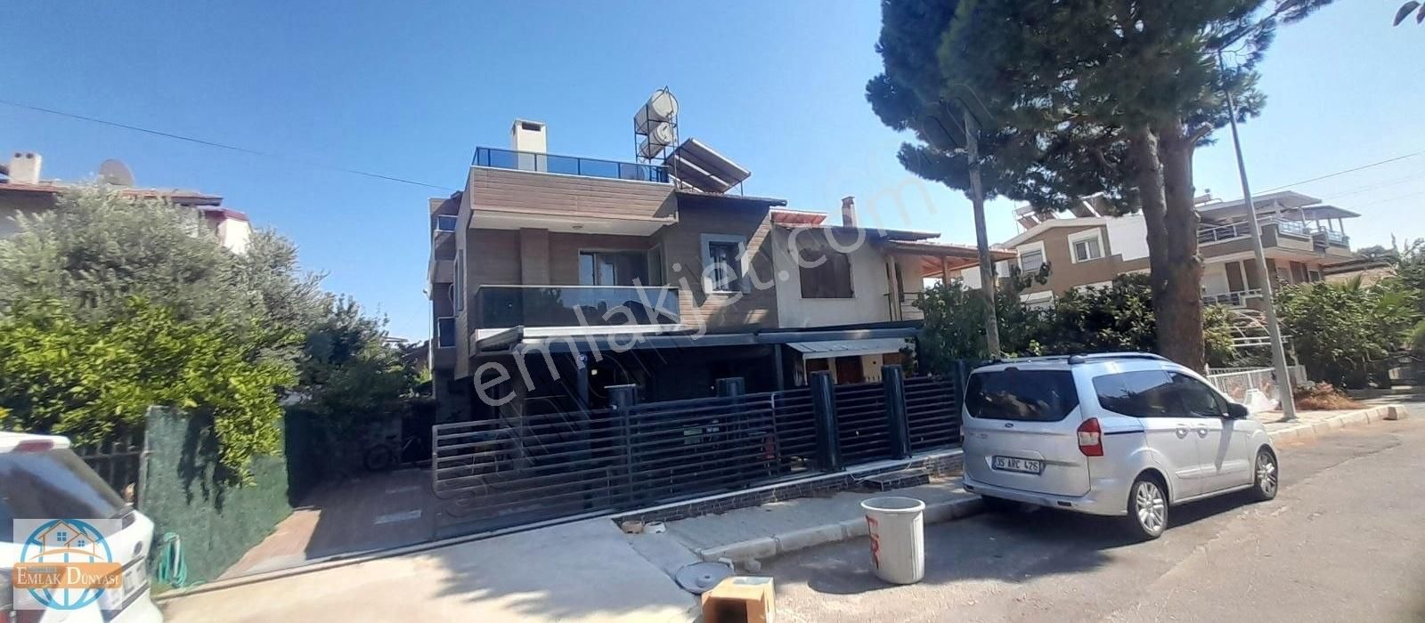 Menderes Çukuraltı Satılık Villa Özdere Emlak Dünyasından 4+1 Masrafsız Bakımlı Villa