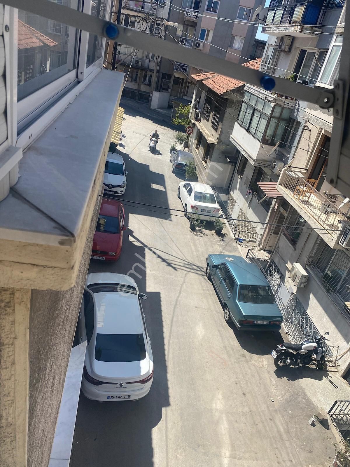 125 M2 3+1 5 Katlı Bina Komple Satılık Tapuları Ayrı Elektrik Su Ayrı - Görsel 2