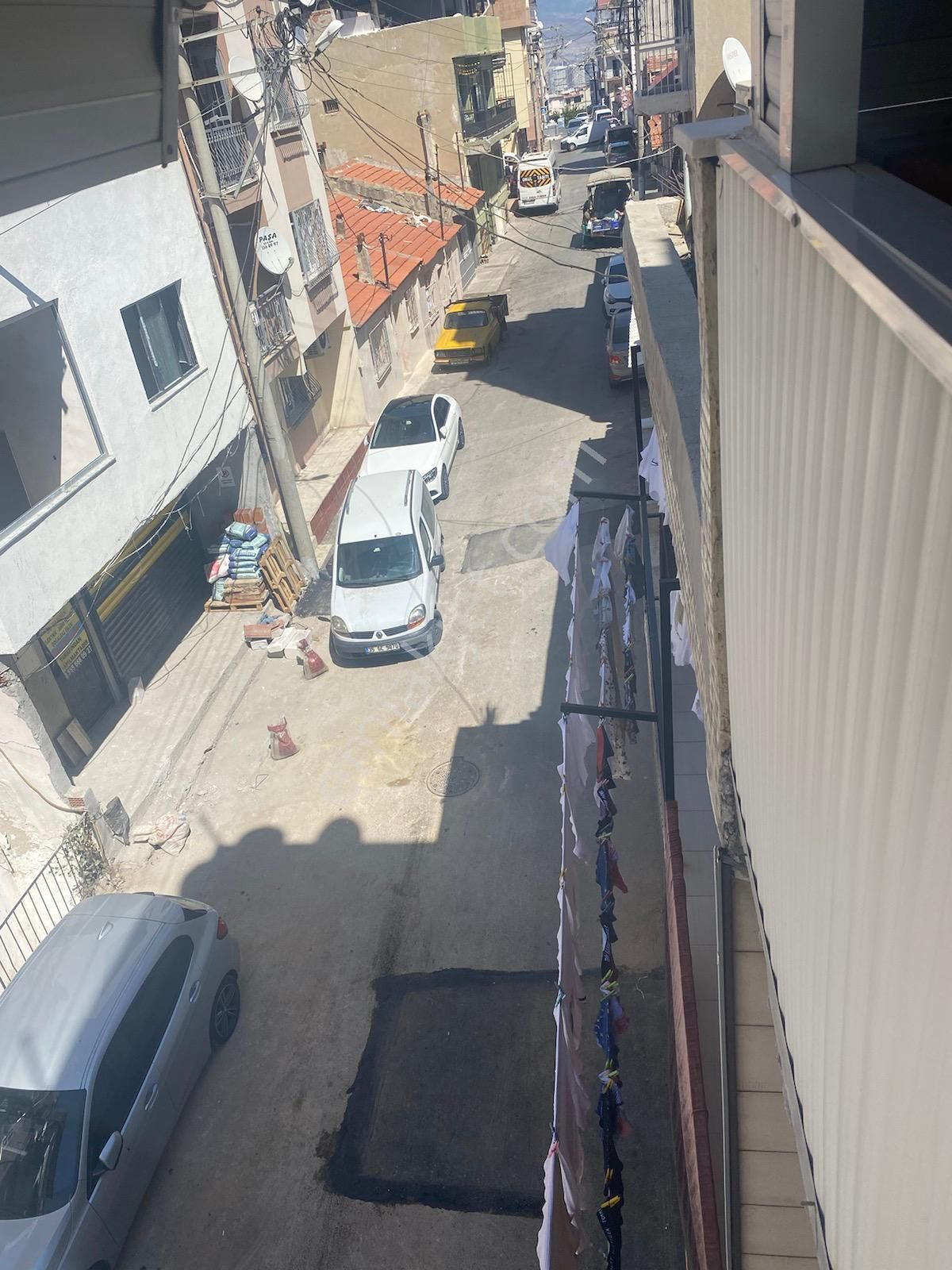 125 M2 3+1 5 Katlı Bina Komple Satılık Tapuları Ayrı Elektrik Su Ayrı - Görsel 3