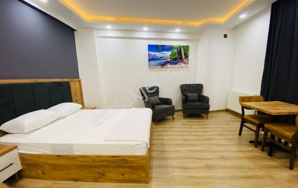 Karşıyaka Tuna Günlük Kiralık Daire WEST GARDEN HOTEL/KARŞIYAKA ÇARŞI