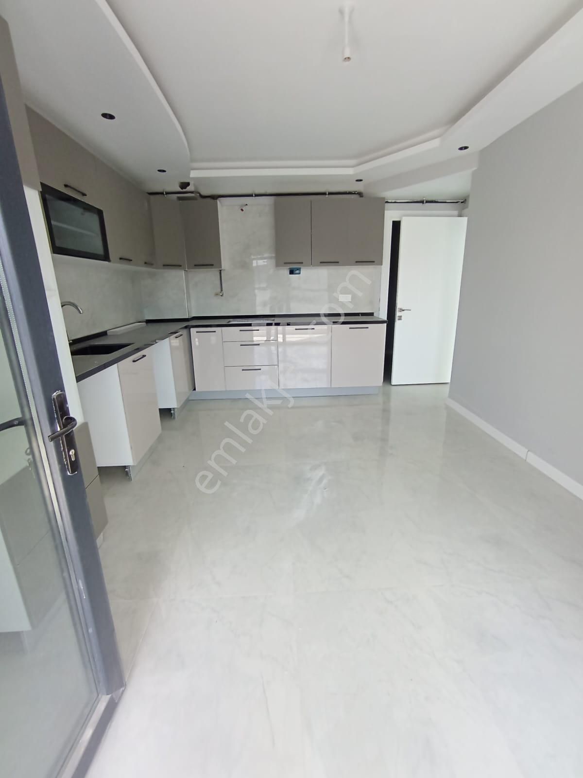 Tepebaşı Batıkent Satılık Daire  BATIKENT MAHALLESİNDE SATILIK 3+1 LÜKS DAİRE