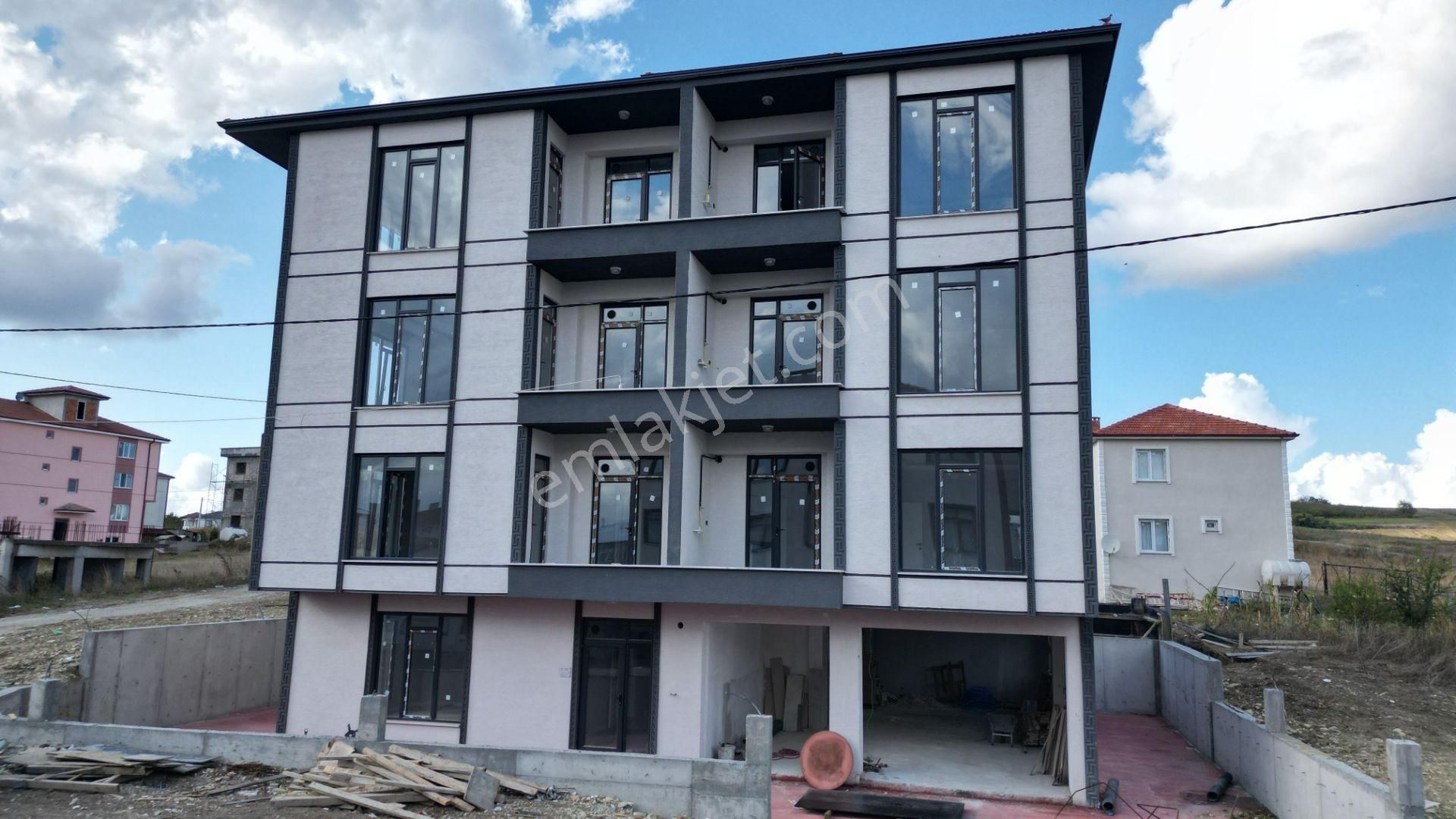 Kaynarca Konak Satılık Daire  KAYNARCA KONAK MAH. YERDEN ISITMALI VE ASANSÖRLÜ 2+1 LÜKS DAİRE