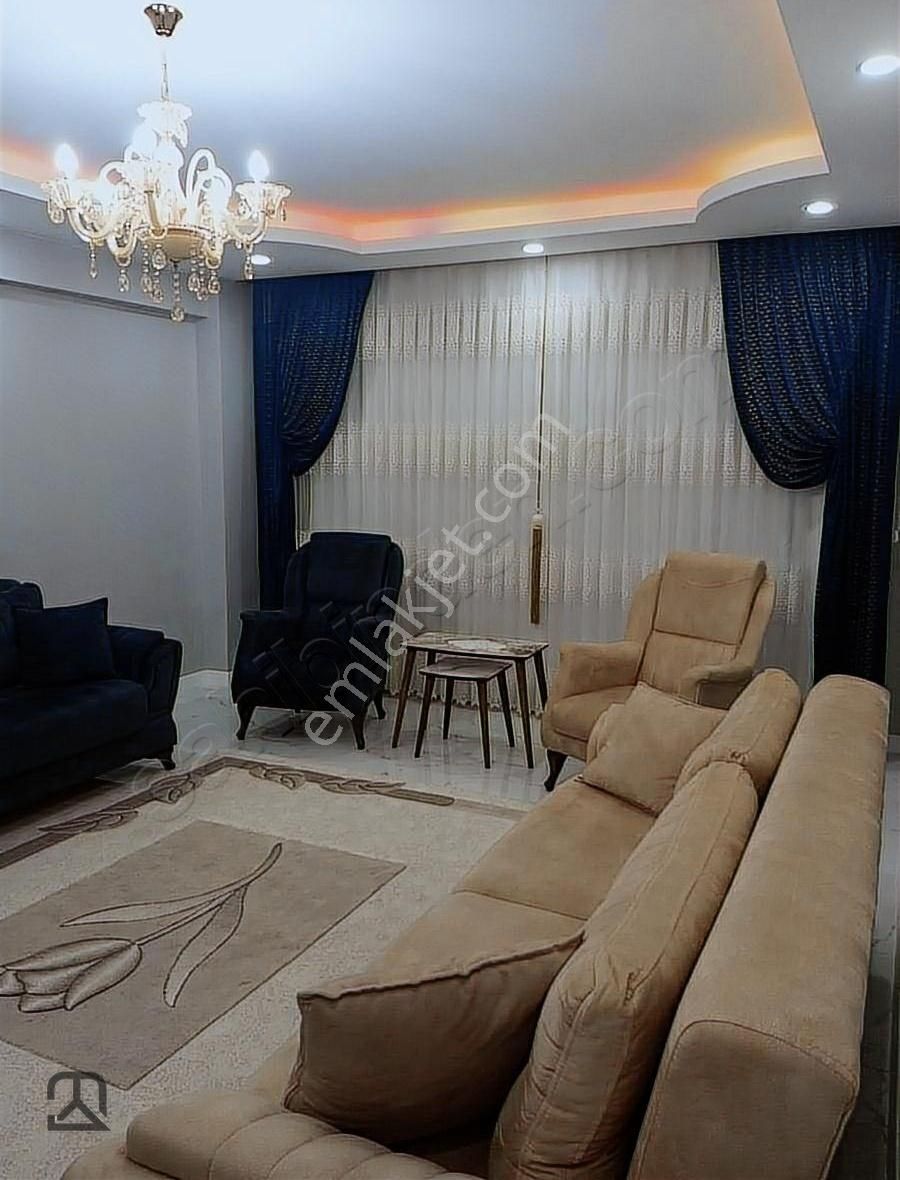 Gölcük Yazlık Yeni Satılık Daire GÖLCÜK YAZLIK MAHALLESİN'DE SATILIK 3+1 LÜKS ARA KAT DAİRE