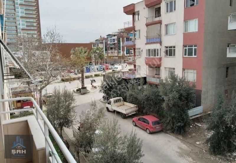 Alaşehir İstasyon Satılık Daire YATIRIMCIYA İSTASYON MAH.DE HAZIR KİRACILI DOĞALGAZLI 3+1 DAİRE