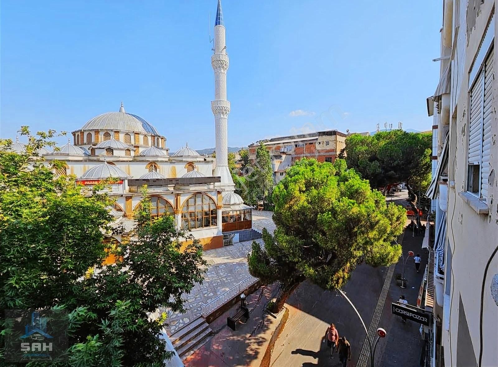 Alaşehir Sakarya Satılık Daire Şah'tan Pazar Camii Karşısında Sevgi Yolunda Satılık 3+1 Daire