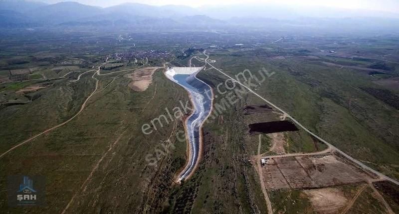 Alaşehir Kemaliye Satılık Tarla Şah'tan inanılmaz Fiyata Tek Tapulu Yatırımlık Satılık Tarla