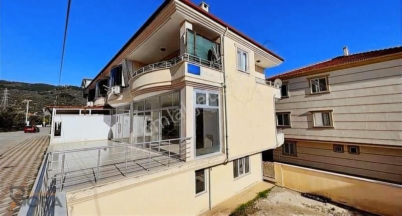 Edremit Şahindere Satılık Daire BORA'DAN ALTINOLUK MERKEZDE 2+1 ÇİFT CAM BALKONLU DAİRE